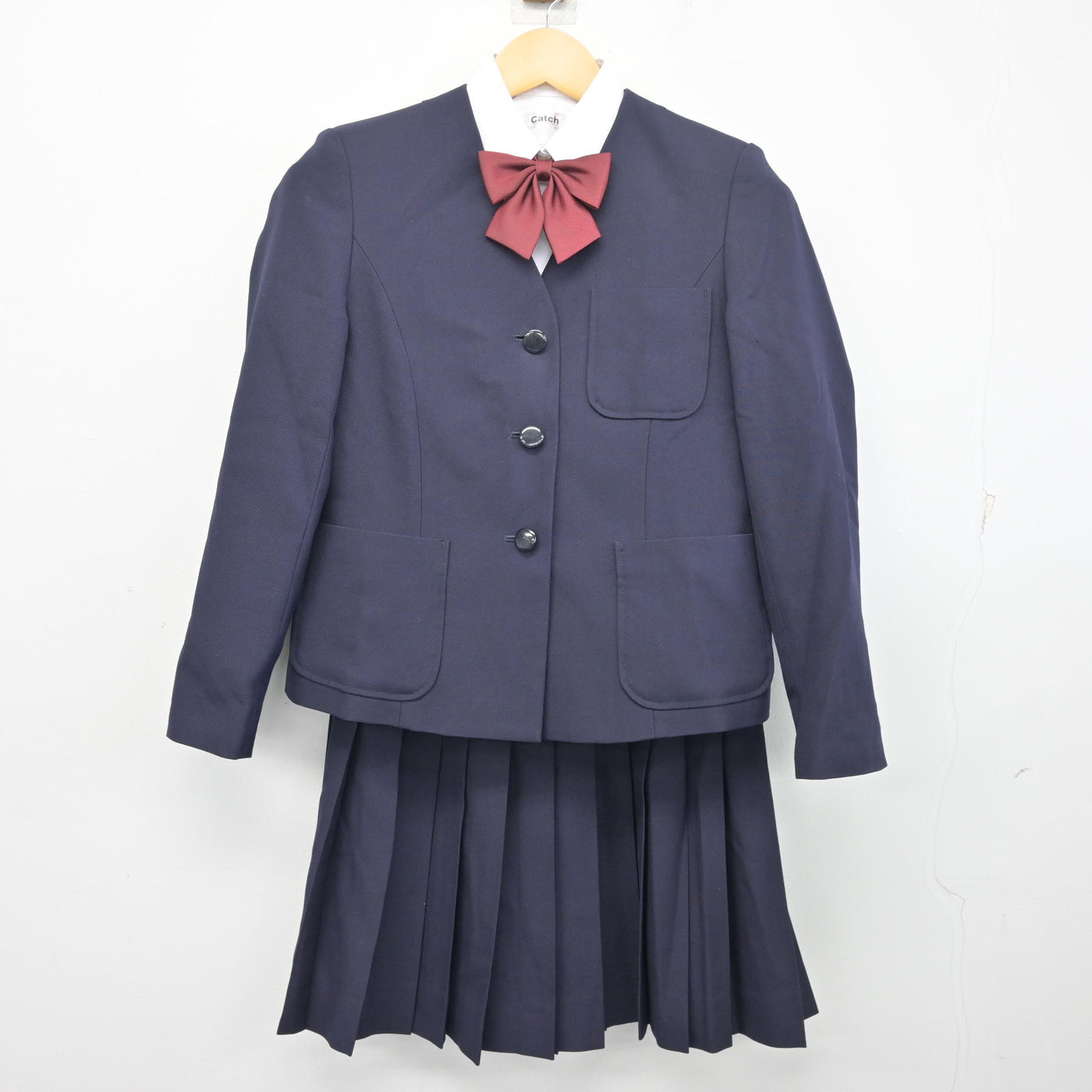 【中古】東京都 八幡中学校 女子制服 4点 (ブレザー・ブラウス・スカート) sf097982