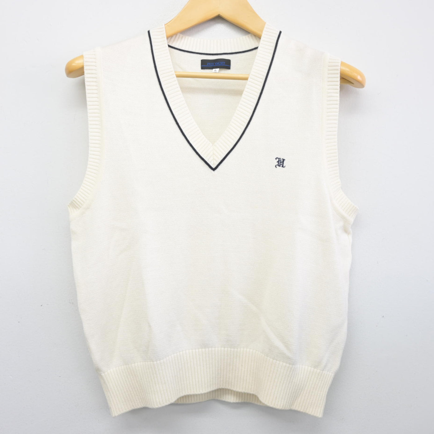 【中古】埼玉県 本庄東高等学校 女子制服 2点 (ニット・ニットベスト) sf097984