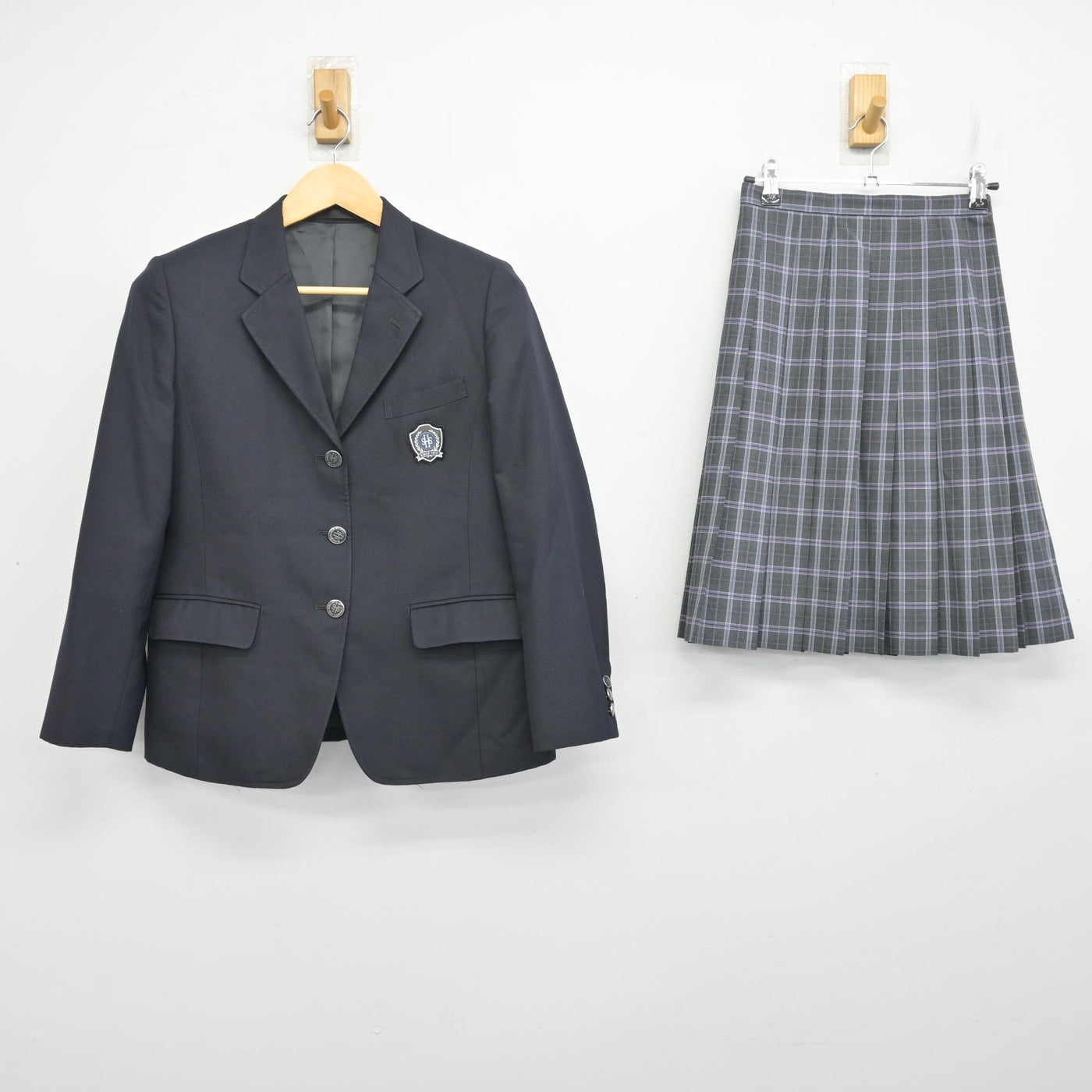 【中古】大阪府 島本高等学校 女子制服 2点 (ブレザー・スカート) sf097993