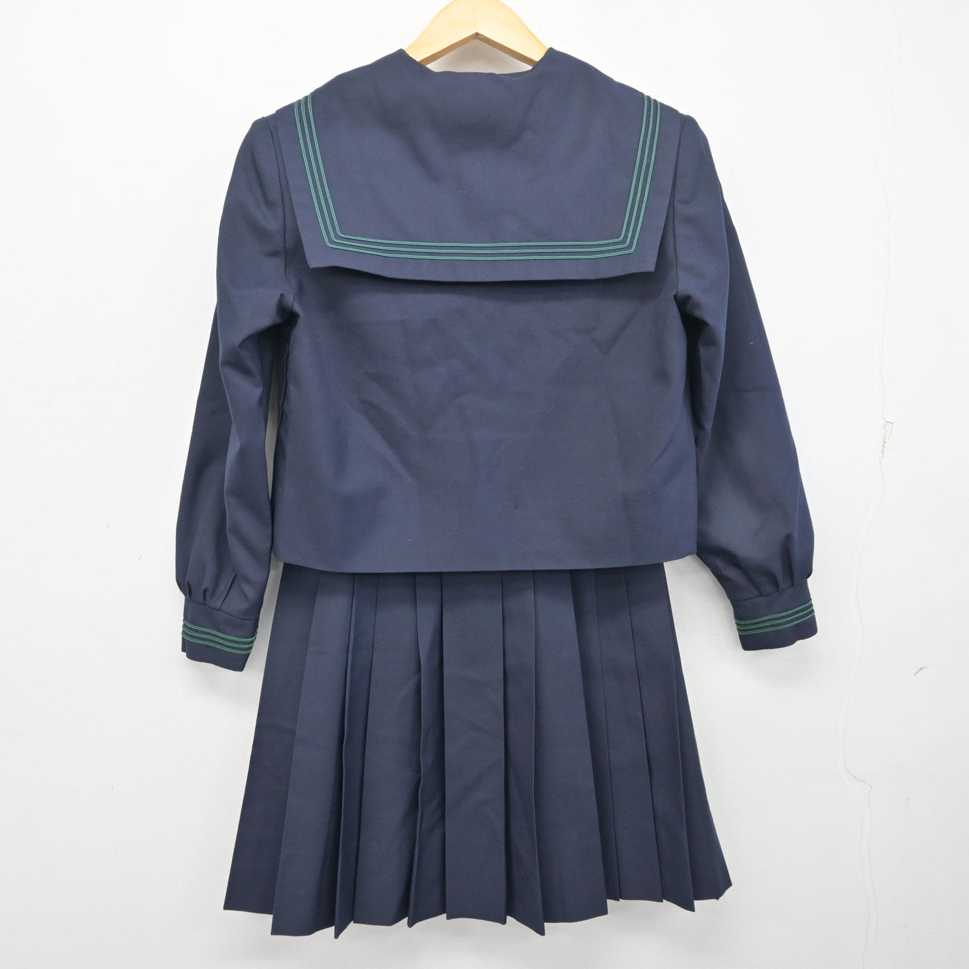 【中古】大阪府 五領中学校/旧制服 女子制服 4点 (セーラー服・スカート) sf097994