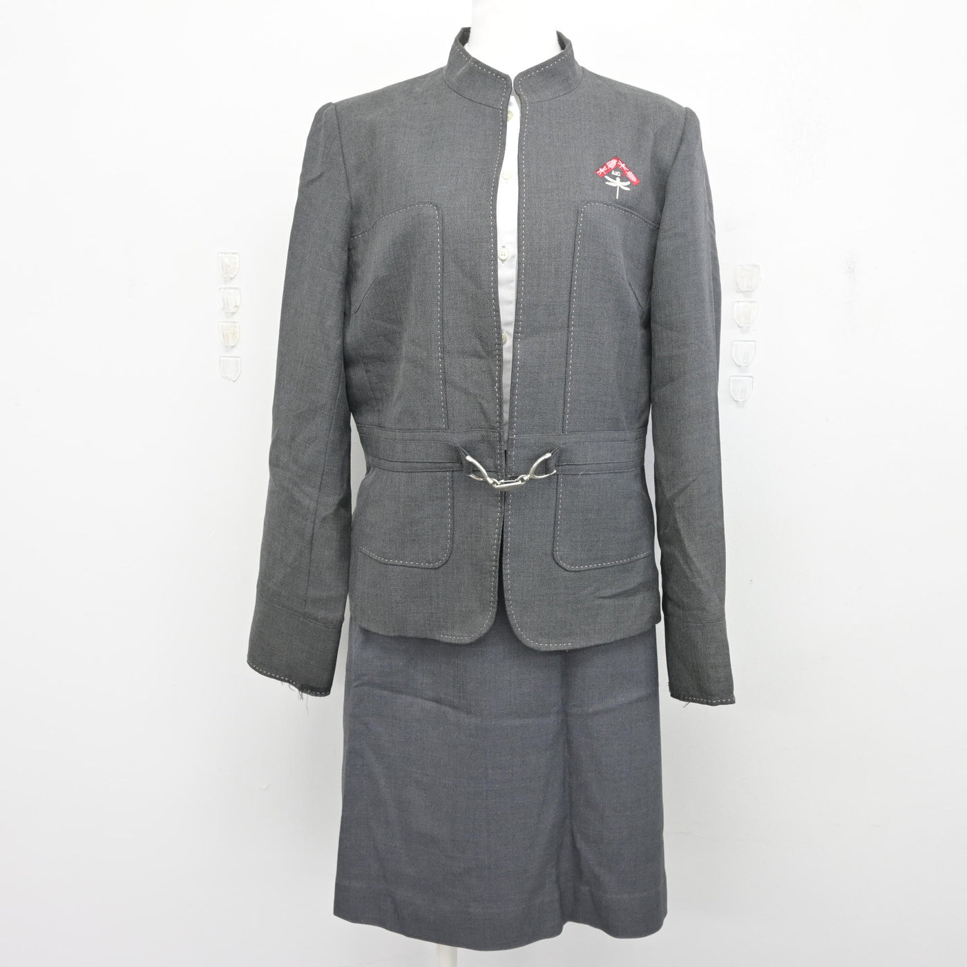 【中古】広島県 AICJ高等学校 女子制服 3点 (ブレザー・ブラウス・スカート) sf098001