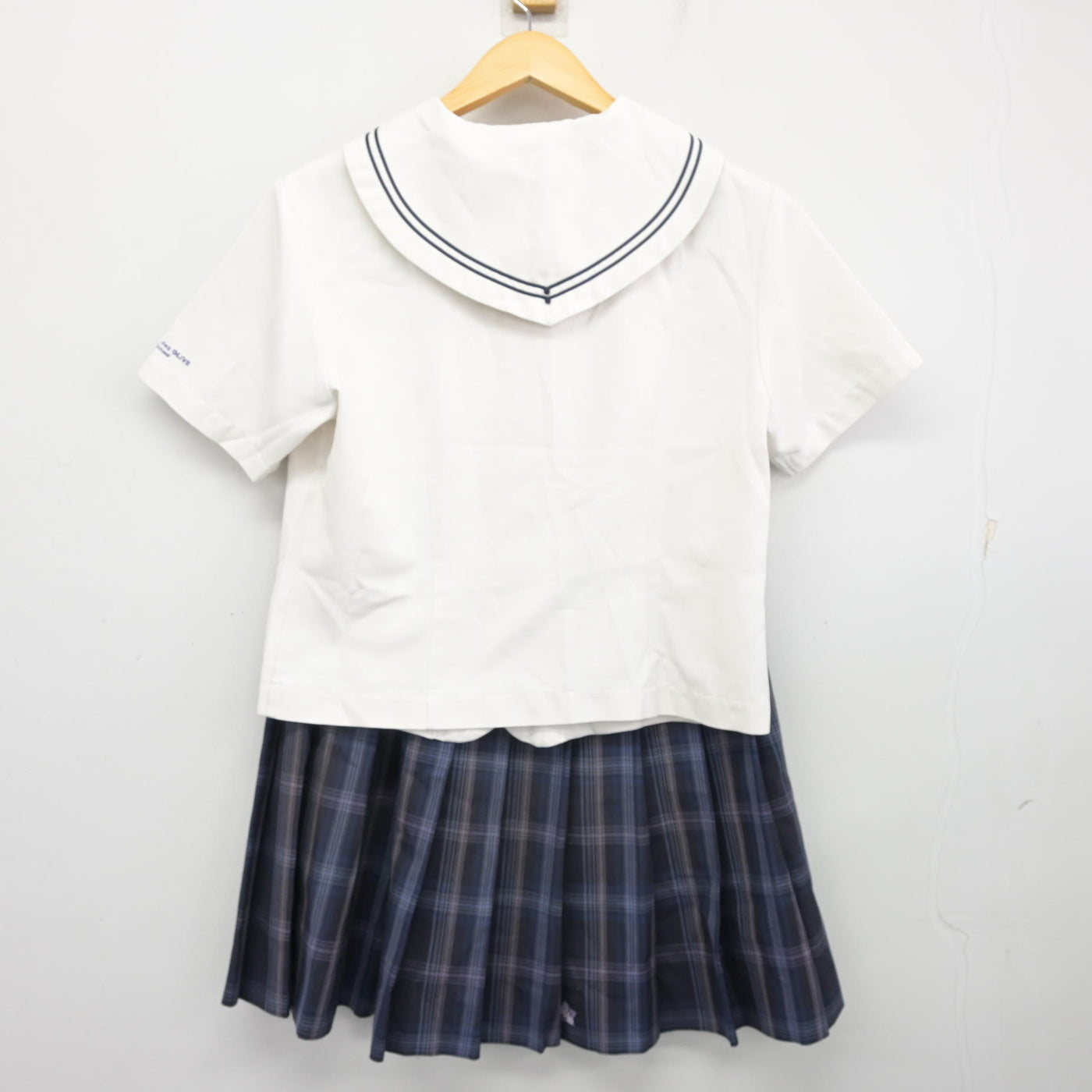 【中古】埼玉県 秋草学園高等学校 女子制服 2点 (ブラウス・スカート) sf098007