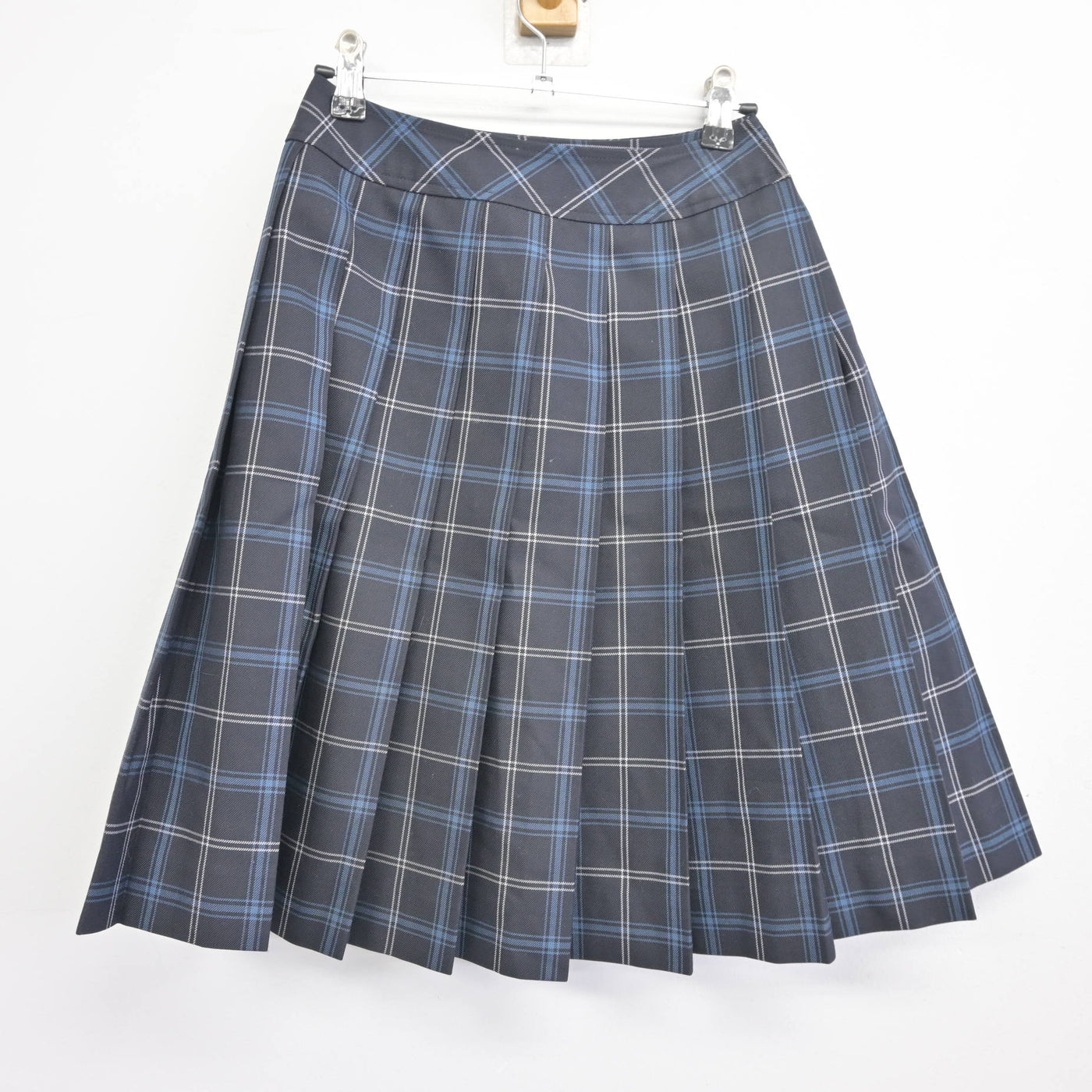 【中古】愛知県 愛知教育大学附属高等学校 女子制服 4点 (ブレザー・シャツ・スカート) sf098018