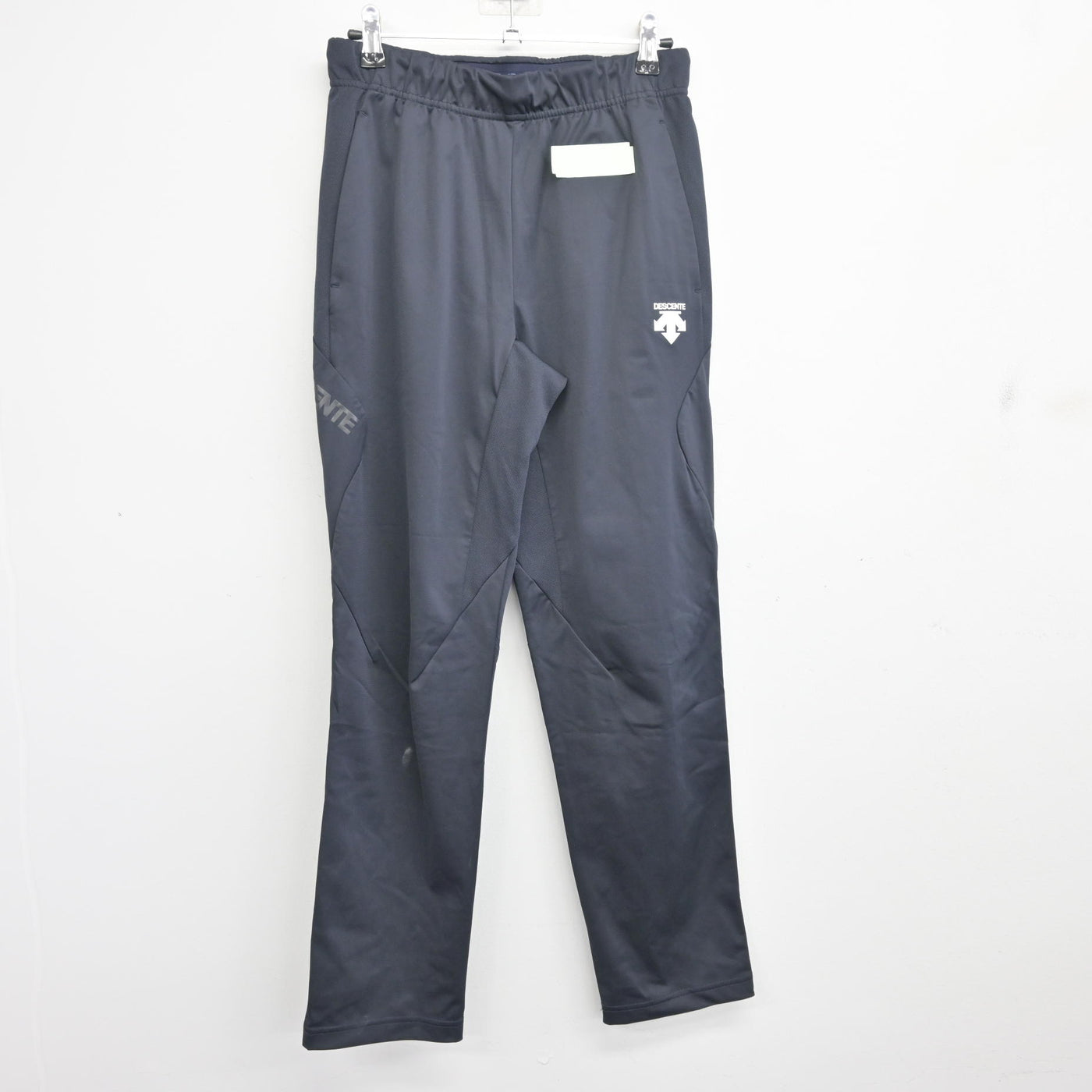 【中古】福岡県 福岡大学附属大濠高等学校 女子制服 2点 (ジャージ 上・ジャージ 下) sf098029