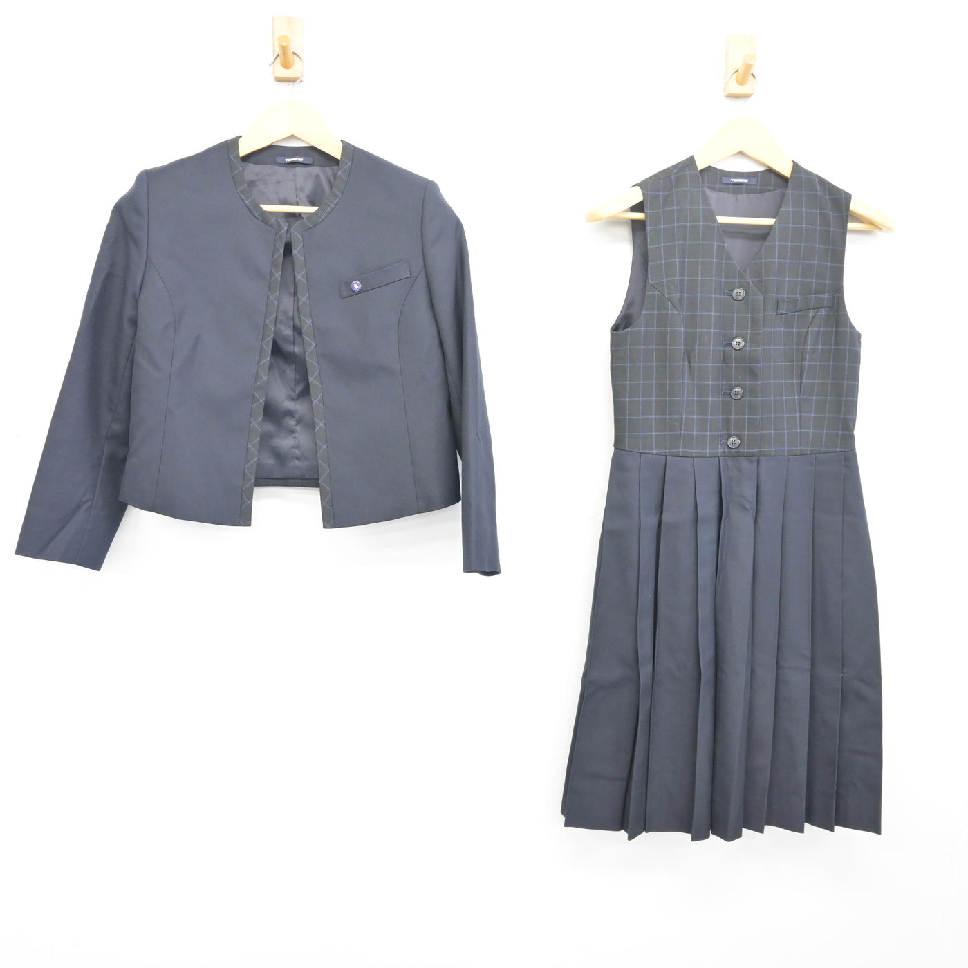 【中古】佐賀県 佐賀女子短期大学付属佐賀女子高等学校 女子制服 4点 (ブレザー・ジャンパースカート) sf098045