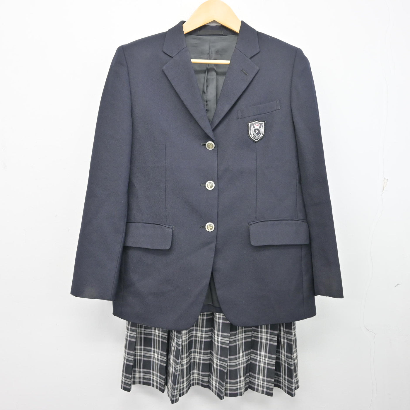 【中古】埼玉県 滑川総合高等学校 女子制服 3点 (ブレザー・ベスト・スカート) sf098050