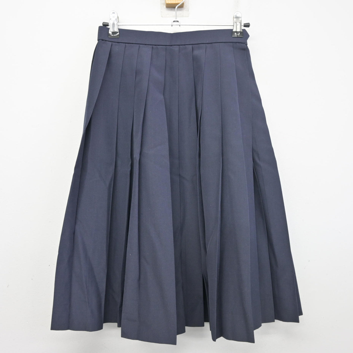 【中古】群馬県 伊勢崎清明高等学校 女子制服 3点 (セーラー服・スカート) sf098053