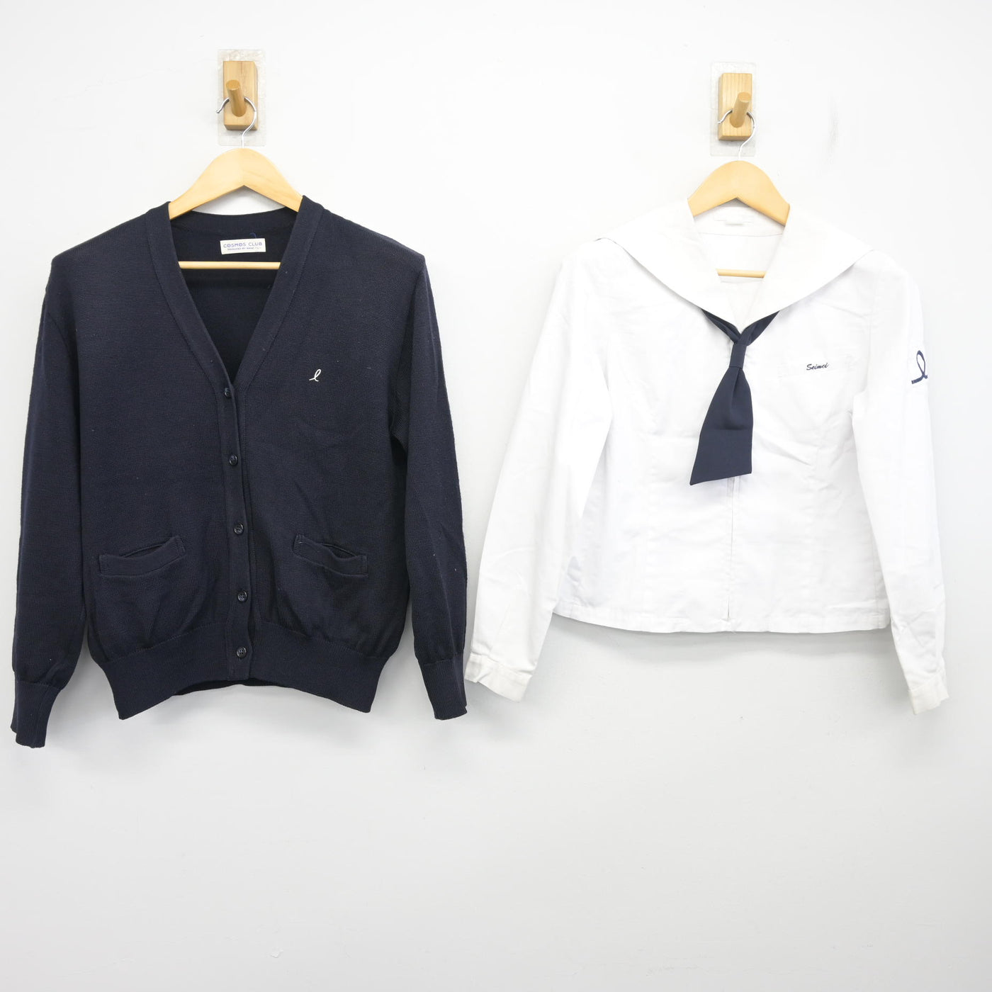 【中古】群馬県 伊勢崎清明高等学校 女子制服 3点 (セーラー服・ニット) sf098054
