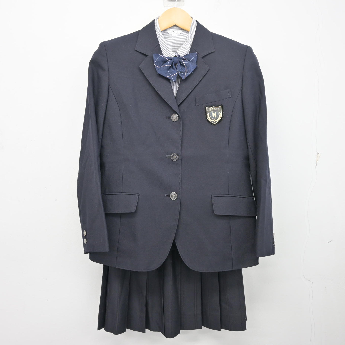 【中古】神奈川県 横浜清風高等学校 女子制服 4点 (ブレザー・シャツ・スカート) sf098056