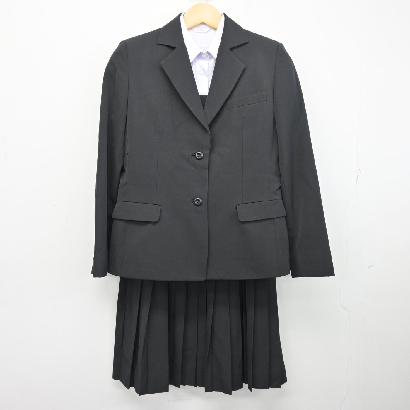 【中古】香川県 高松第一高等学校 女子制服 4点 (ブレザー・ベスト・シャツ・スカート) sf098073