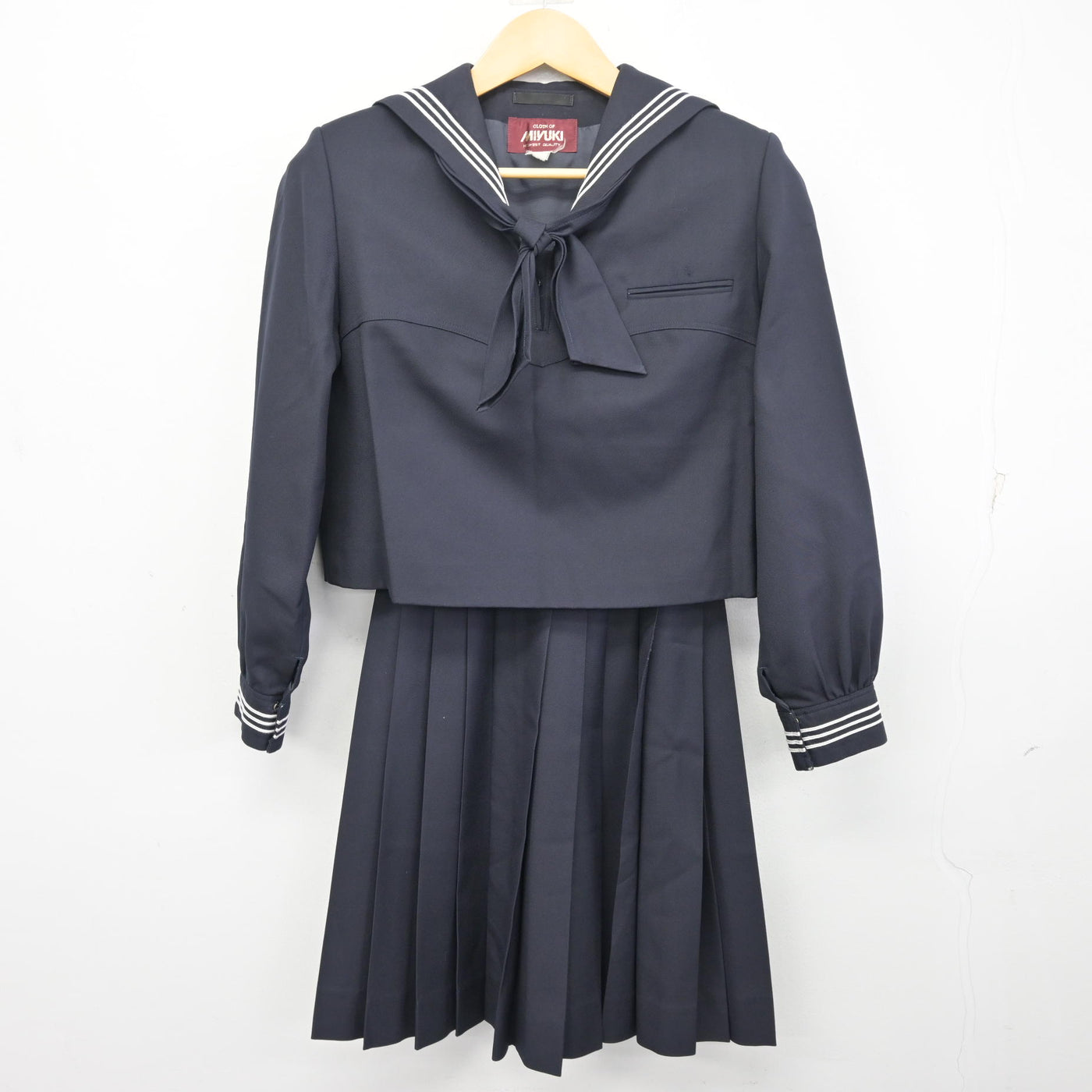 【中古】東京都 豊島岡女子学園高等学校 女子制服 3点 (セーラー服・スカート) sf098106