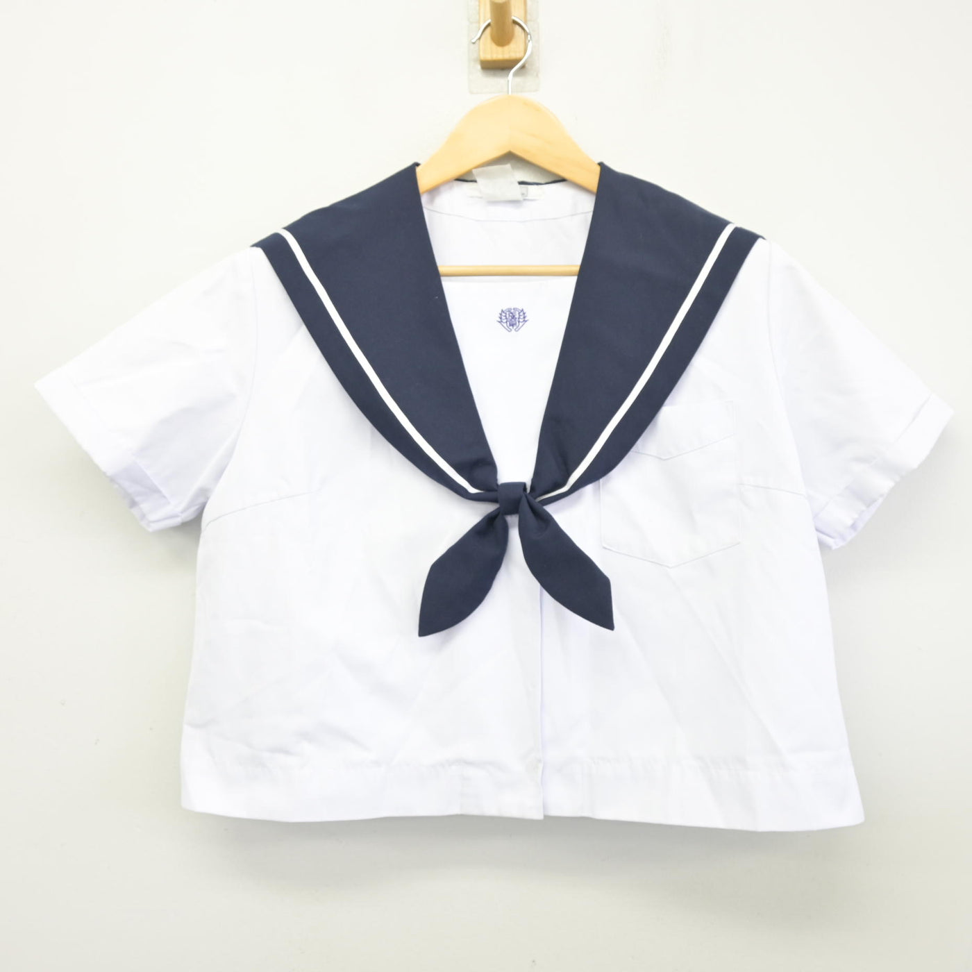 【中古】佐賀県 成章中学校 女子制服 1点 (セーラー服) sf098117