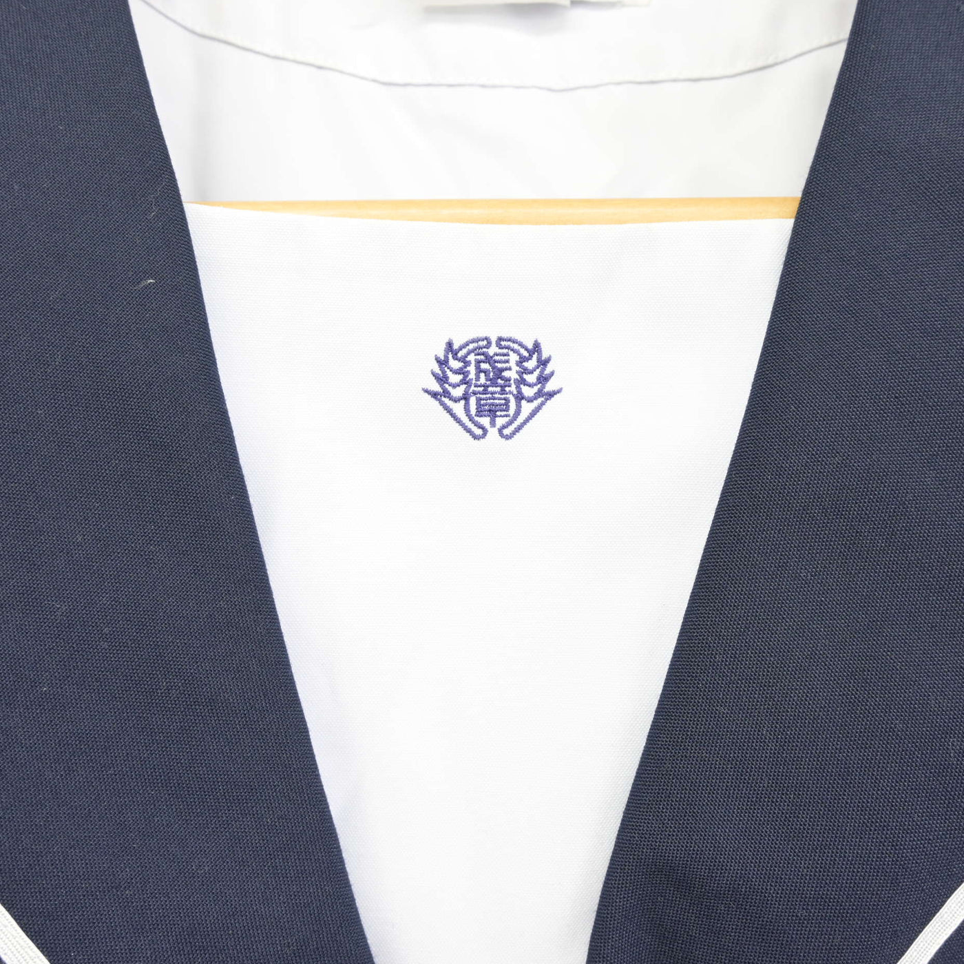 【中古】佐賀県 成章中学校 女子制服 1点 (セーラー服) sf098117