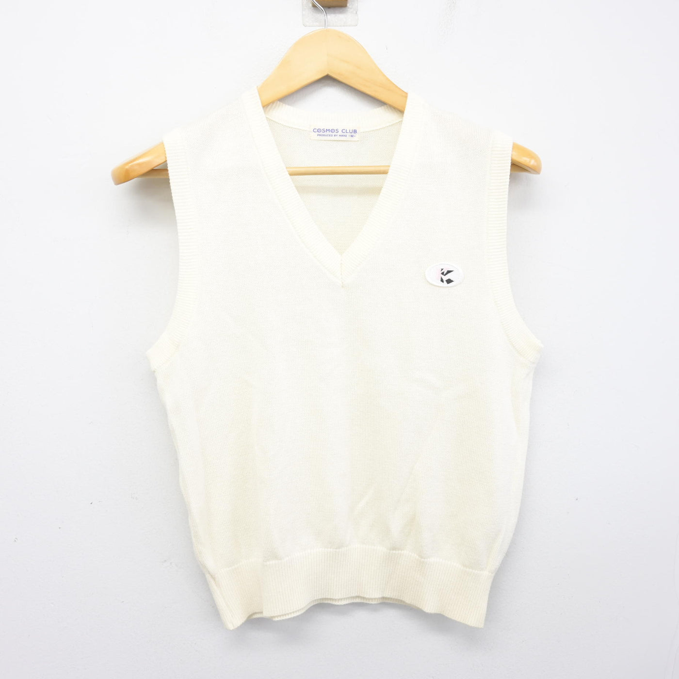 【中古】埼玉県 久喜高等学校 女子制服 2点 (ニットベスト・スカート) sf098136