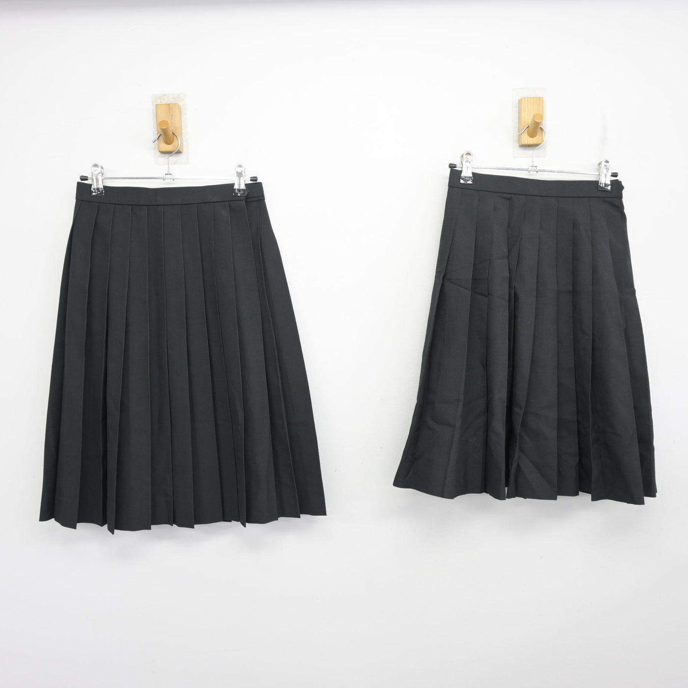 【中古】山口県 山口高等学校 女子制服 2点 (スカート・スカート) sf098139
