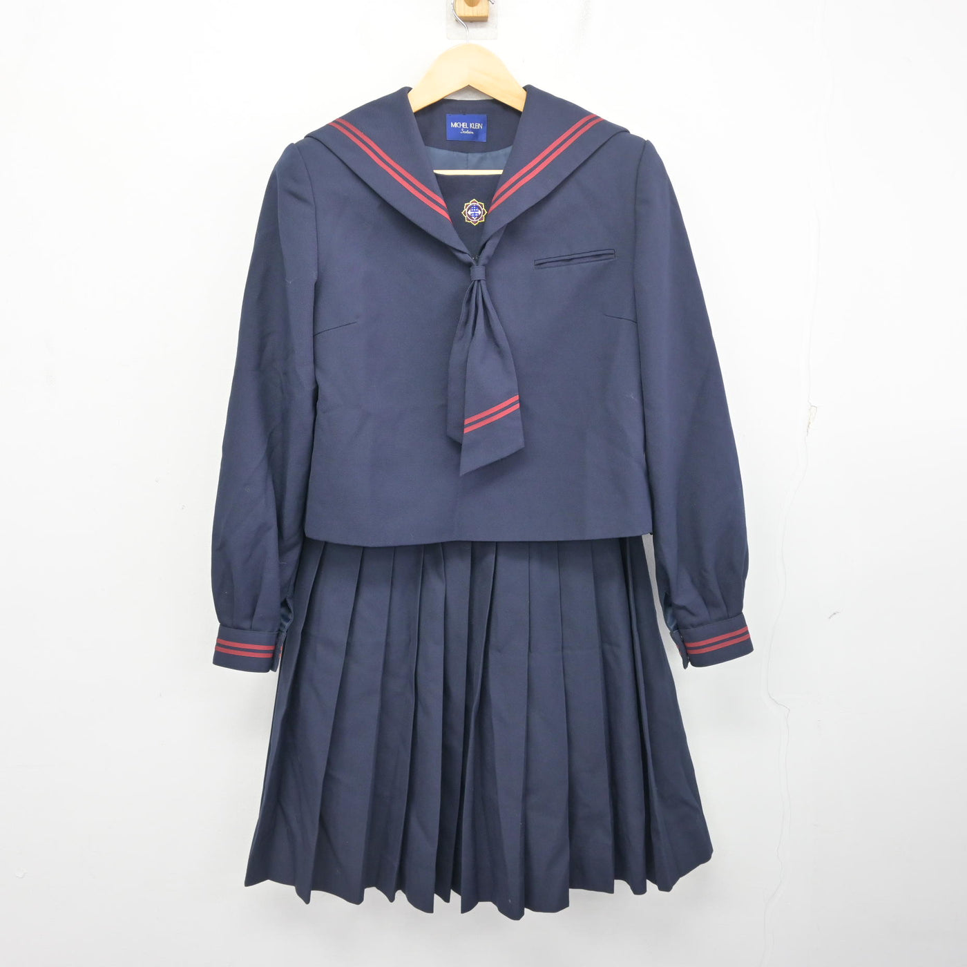 【中古】群馬県 太田市立西中学校 女子制服 3点 (セーラー服・スカート) sf098148