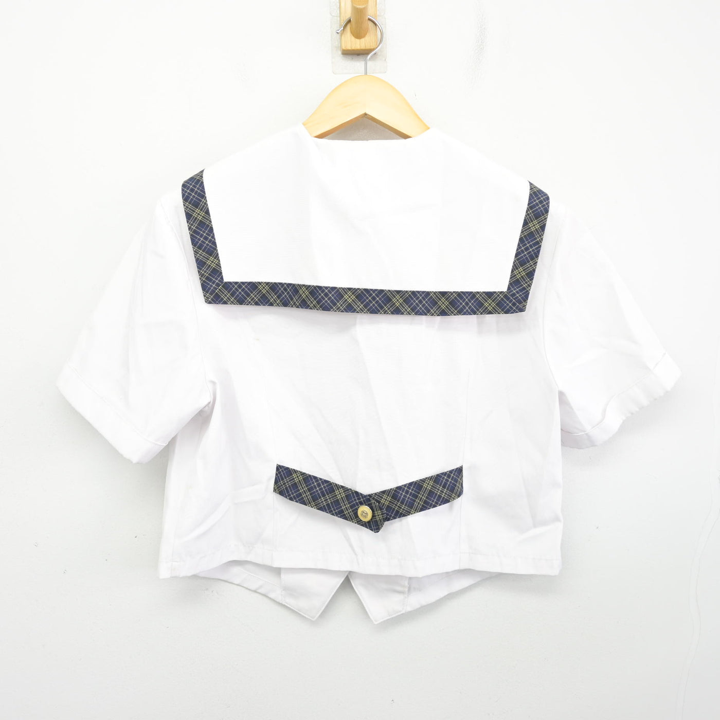 【中古】山口県 高森みどり中学校 女子制服 1点 (セーラー服) sf098166