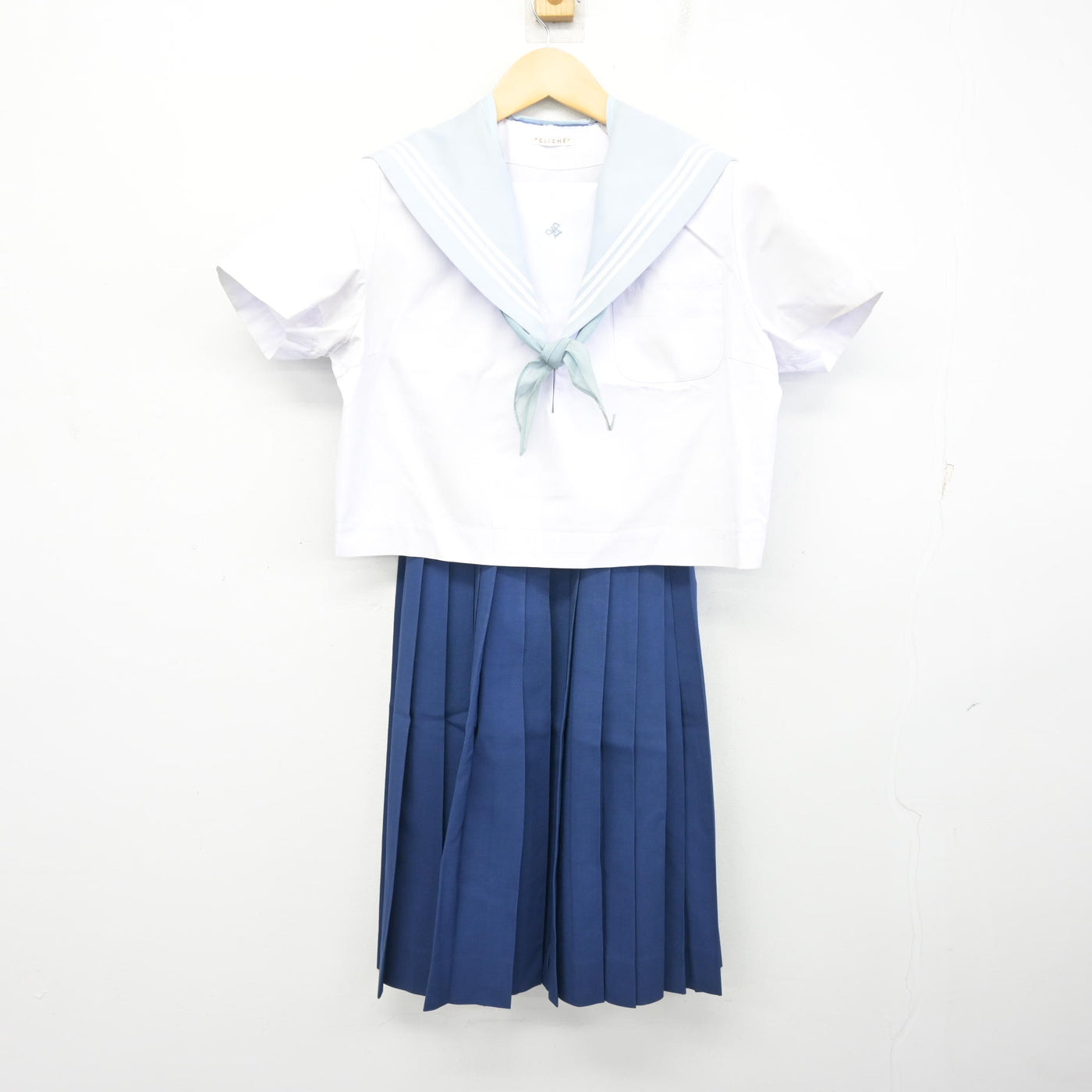 【中古】愛知県 愛知淑徳高等学校 女子制服 3点 (セーラー服・スカート) sf098169