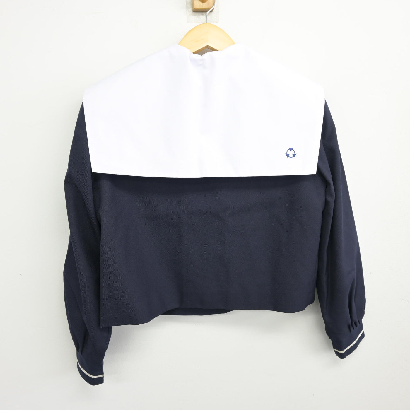 【中古】静岡県  静岡市立高等学校 女子制服 4点 (ニット・セーラー服・スカート) sf098173