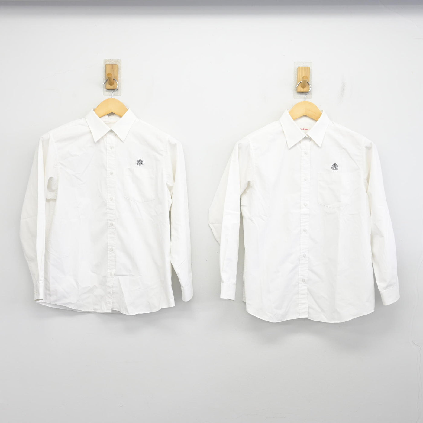 【中古】埼玉県 本庄高等学校 女子制服 2点 (シャツ) sf098177