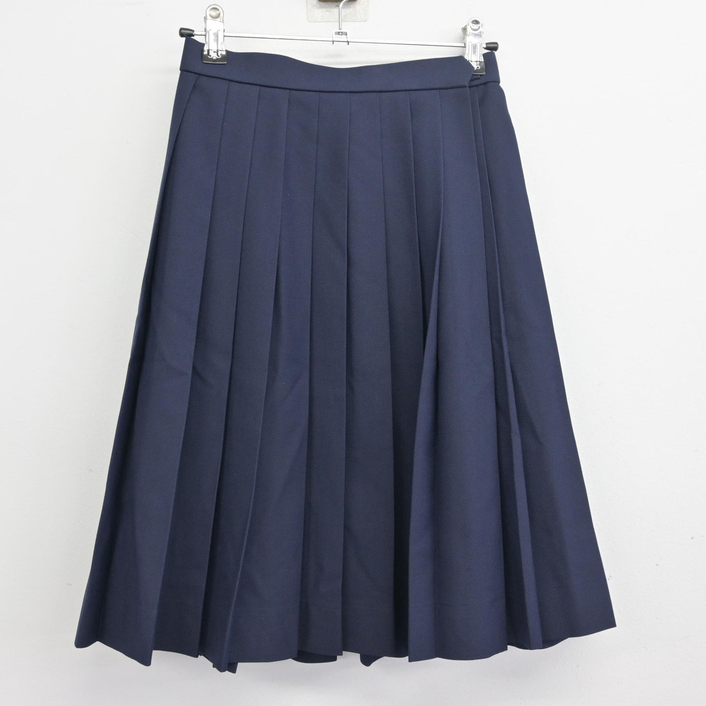 【中古】 学校名不明 女子制服 2点 (スカート) sf098190