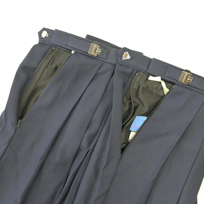 【中古】 学校名不明 女子制服 2点 (スカート) sf098190