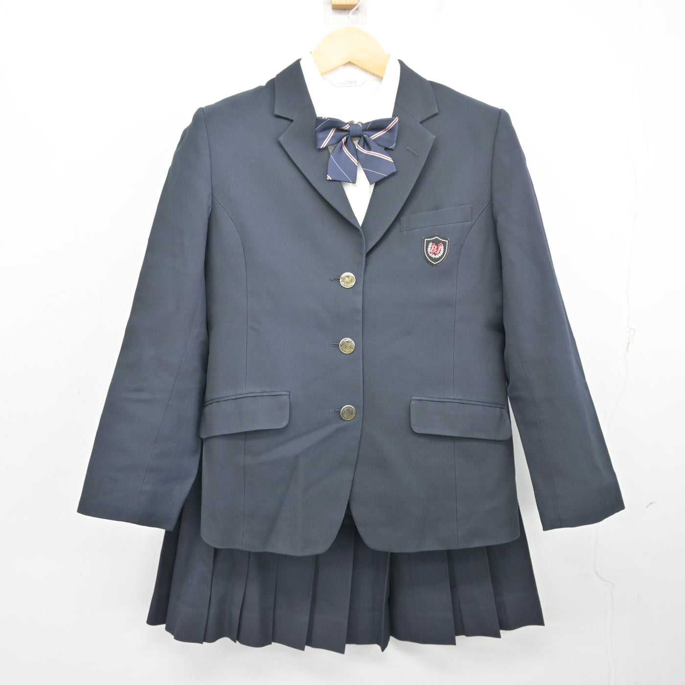 【中古】東京都 日本大学豊山女子高等学校 女子制服 4点 (ブレザー・シャツ・スカート) sf098228