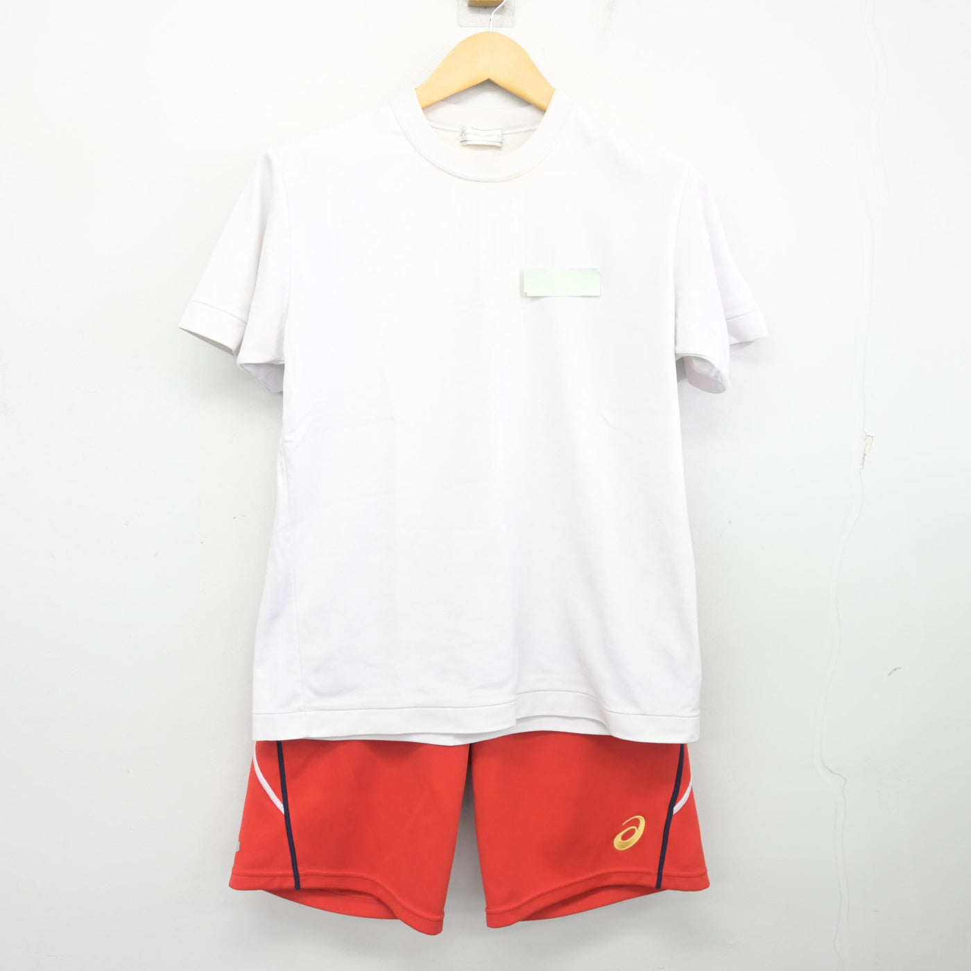 【中古】千葉県 流山おおたかの森高等学校 女子制服 2点 (体操服 上・体操服 下) sf098237