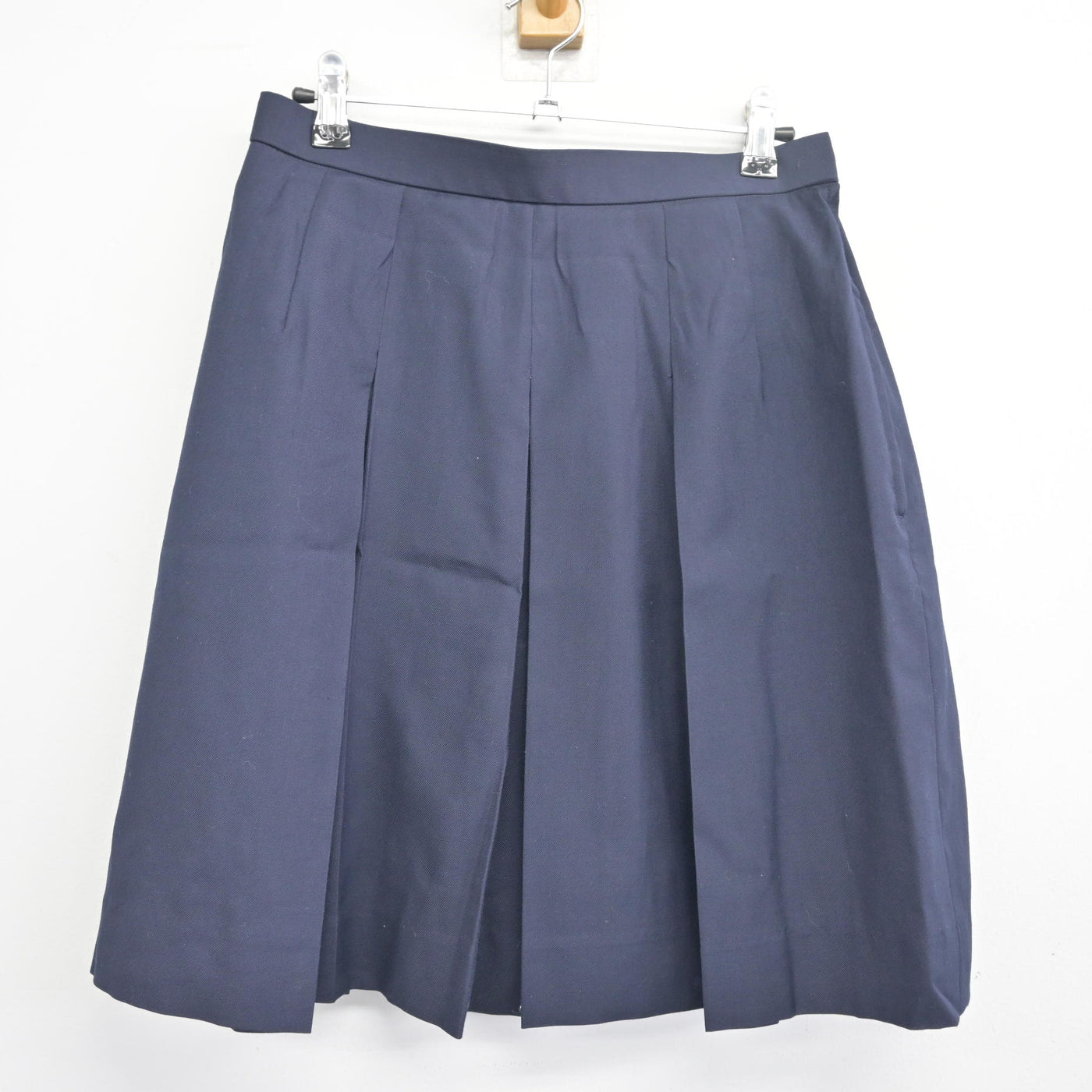 【中古】神奈川県 横須賀高等学校 女子制服 2点 (シャツ・スカート) sf098241