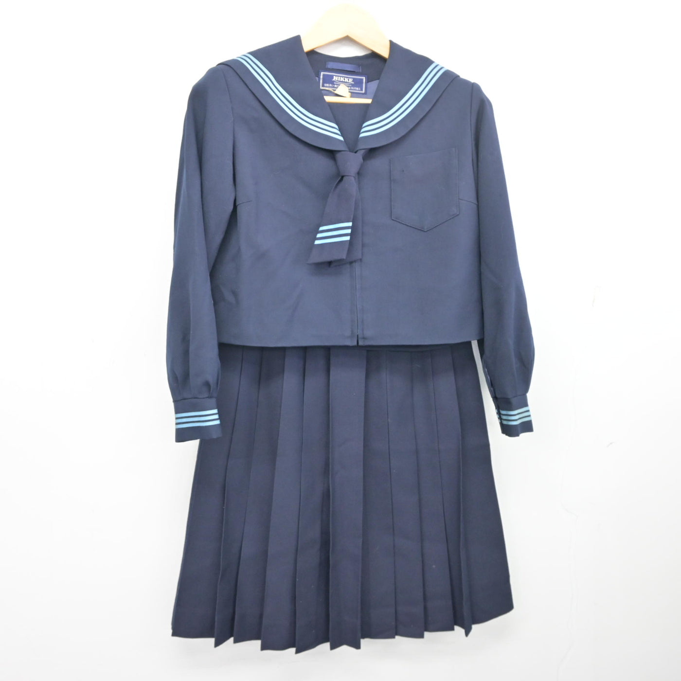 【中古】千葉県 海上中学校 女子制服 3点 (セーラー服・スカート) sf098253
