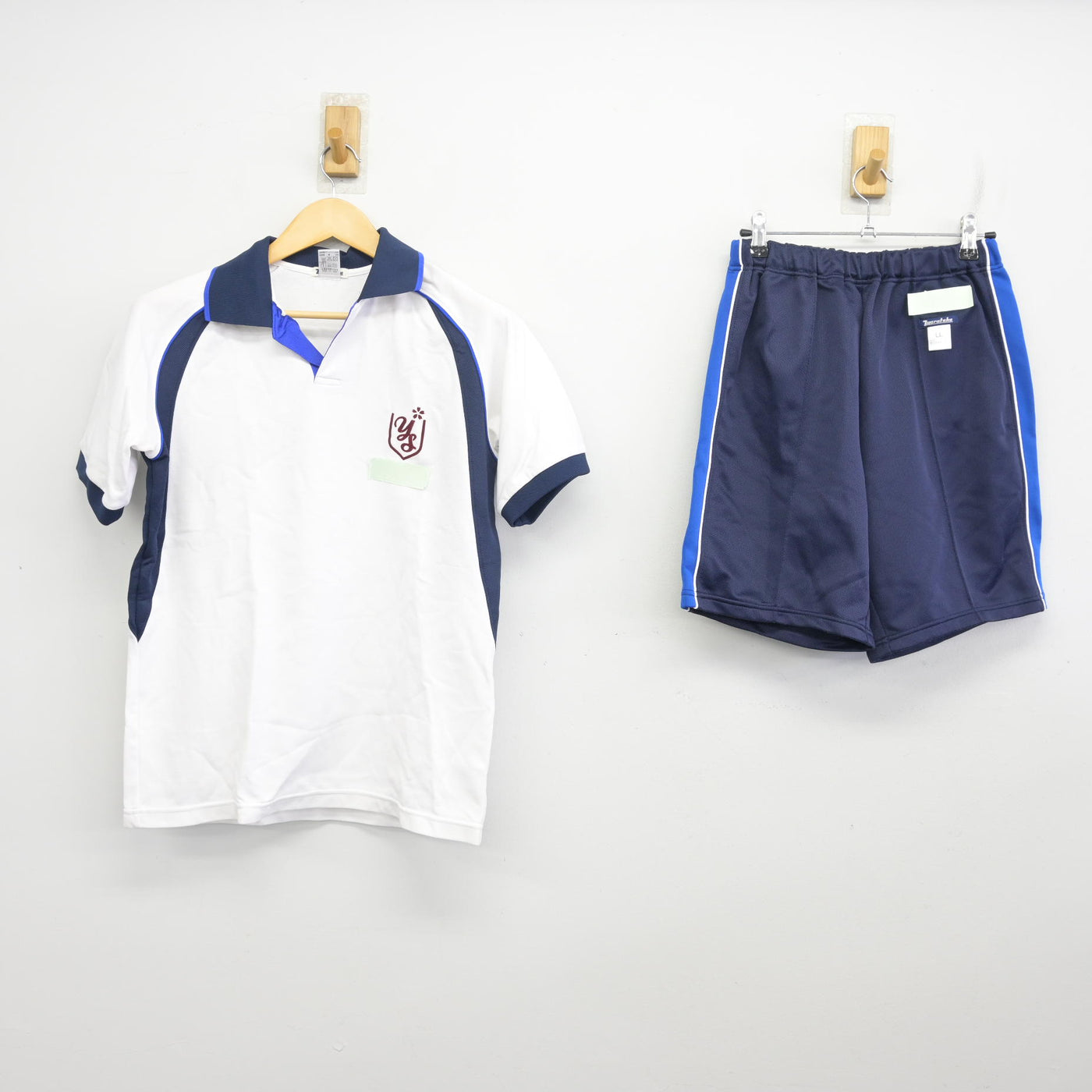 中古】山口県 桜ケ丘高等学校 女子制服 2点 (体操服 上・体操服 下