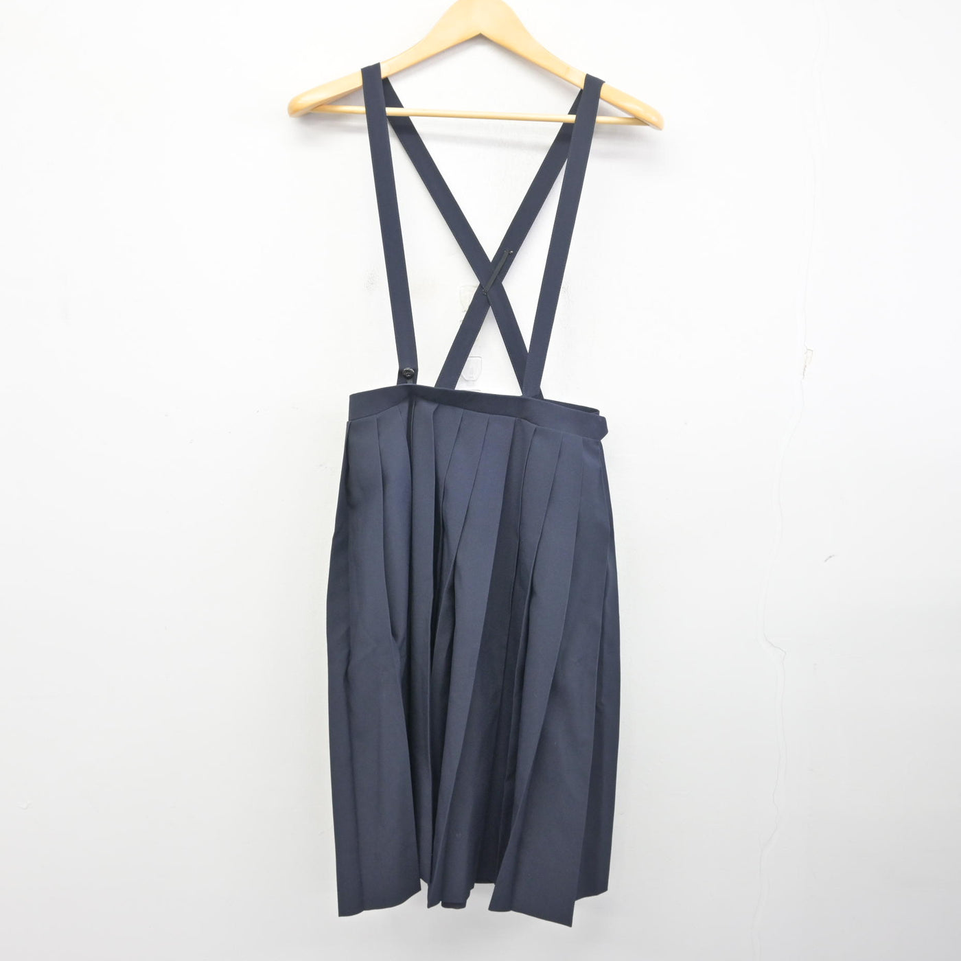 【中古】宮崎県 宮崎西中学校 女子制服 3点 (セーラー服・セーラー服・スカート) sf098284