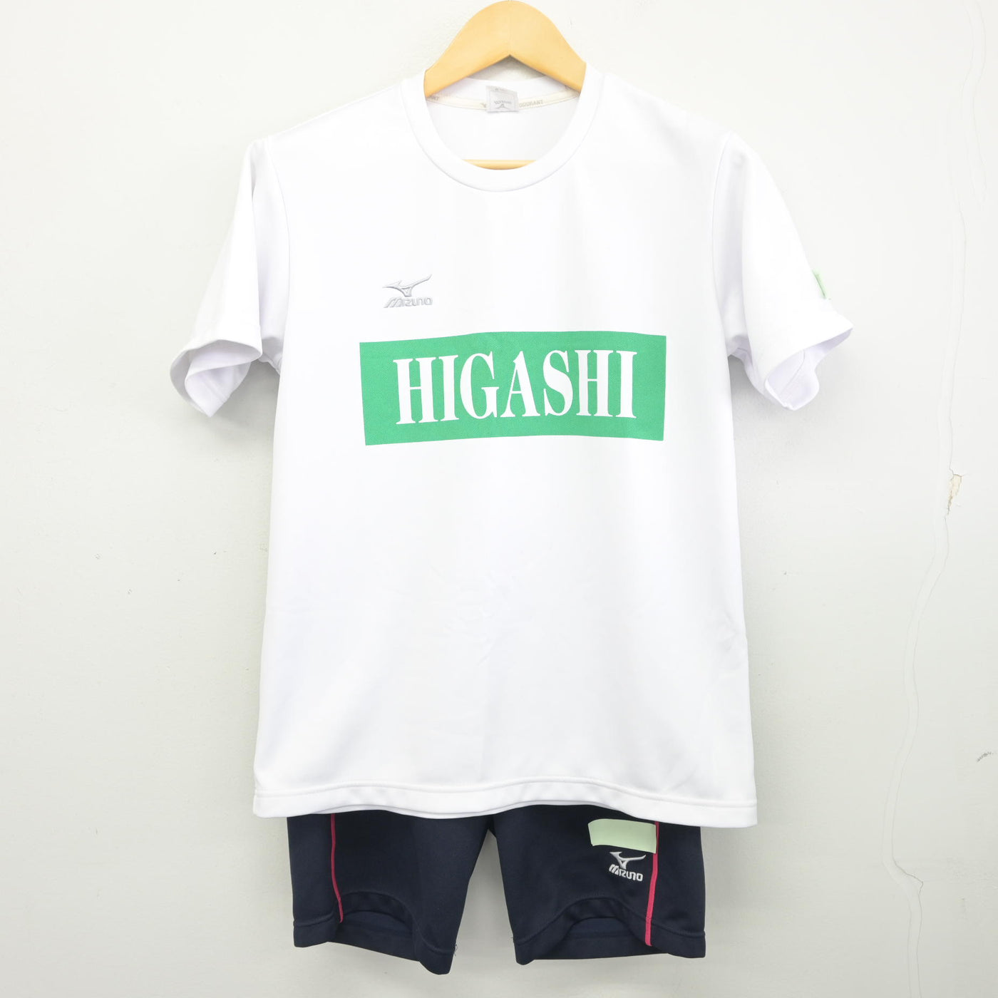 【中古】千葉県 木更津東高等学校 女子制服 2点 (体操服 上・体操服 下) sf098297