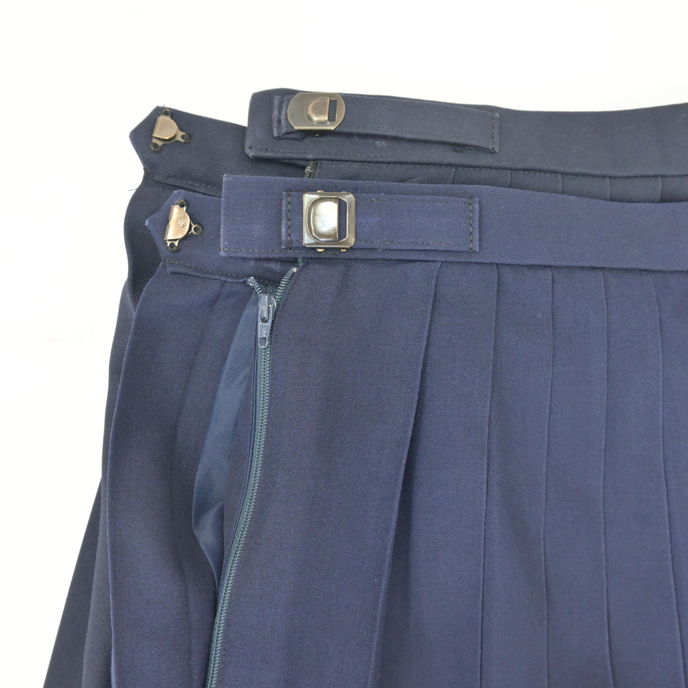 【中古】愛知県 吉根中学校/旧制服 女子制服 3点 (ブレザー・スカート) sf098321