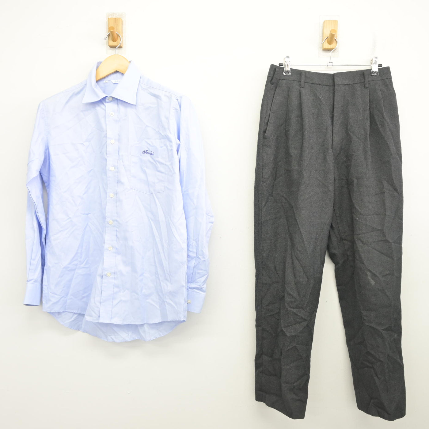 【中古】大阪府 大阪産業大学附属高等学校 男子制服 5点 (ブレザー・シャツ・ズボン) sf098325