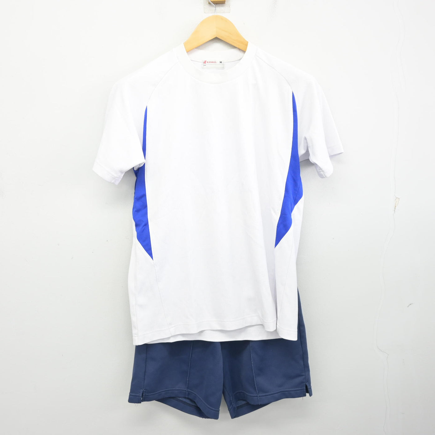 【中古】静岡県 藤枝西高等学校 女子制服 3点 (体操服 上・体操服 下) sf098407
