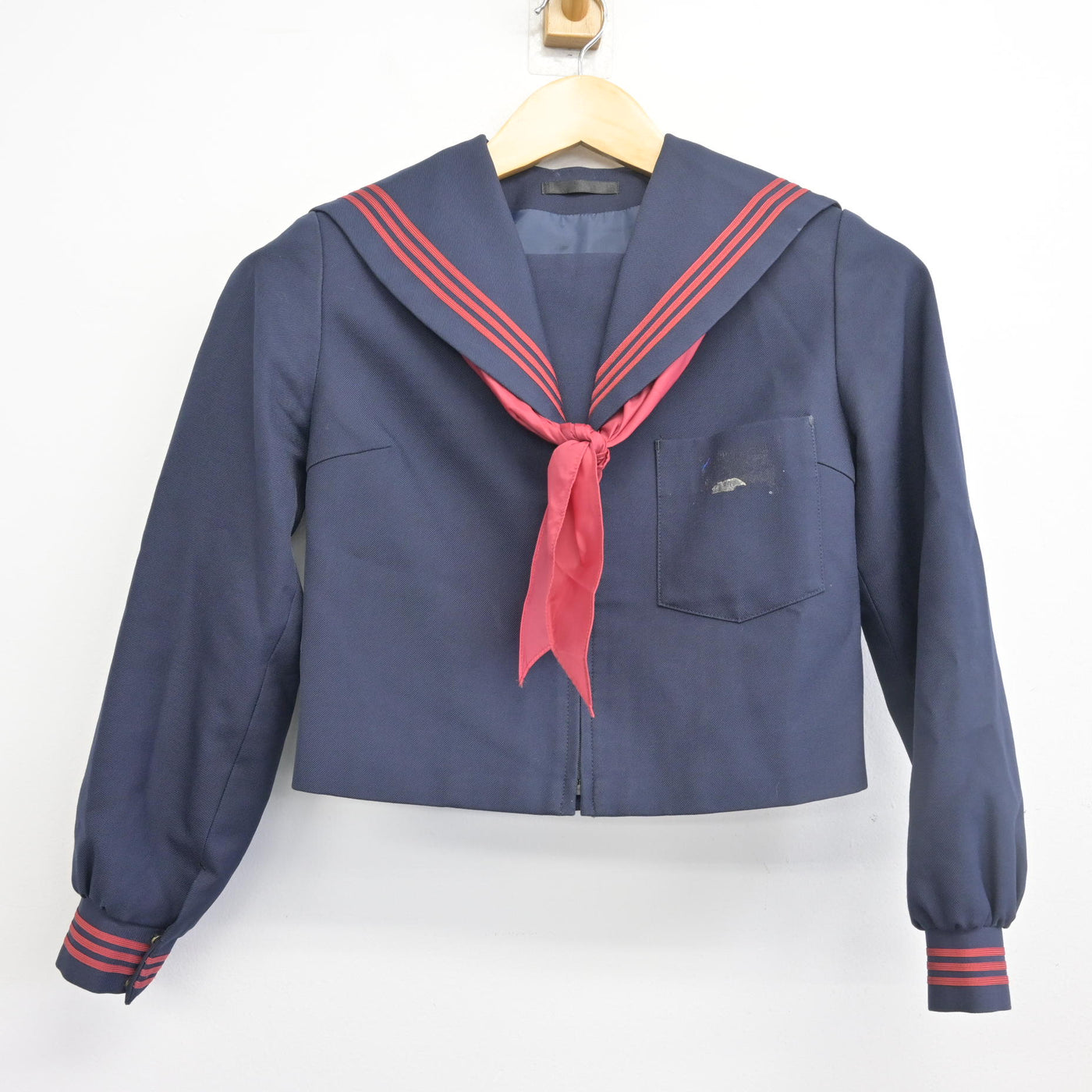 【中古】大分県 鶴谷中学校 女子制服 3点 (セーラー服・ジャンパースカート) sf098436