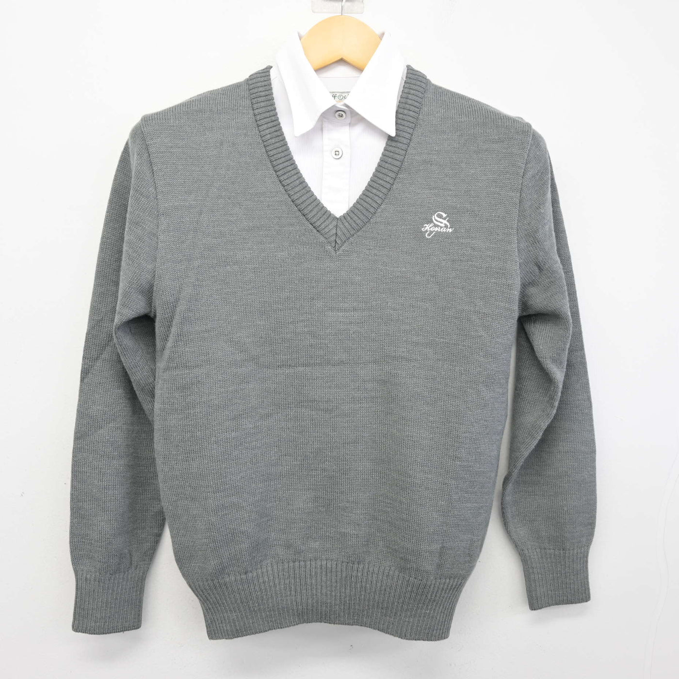 【中古】大分県 佐伯豊南高等学校 女子制服 2点 (ニット・シャツ) sf098446