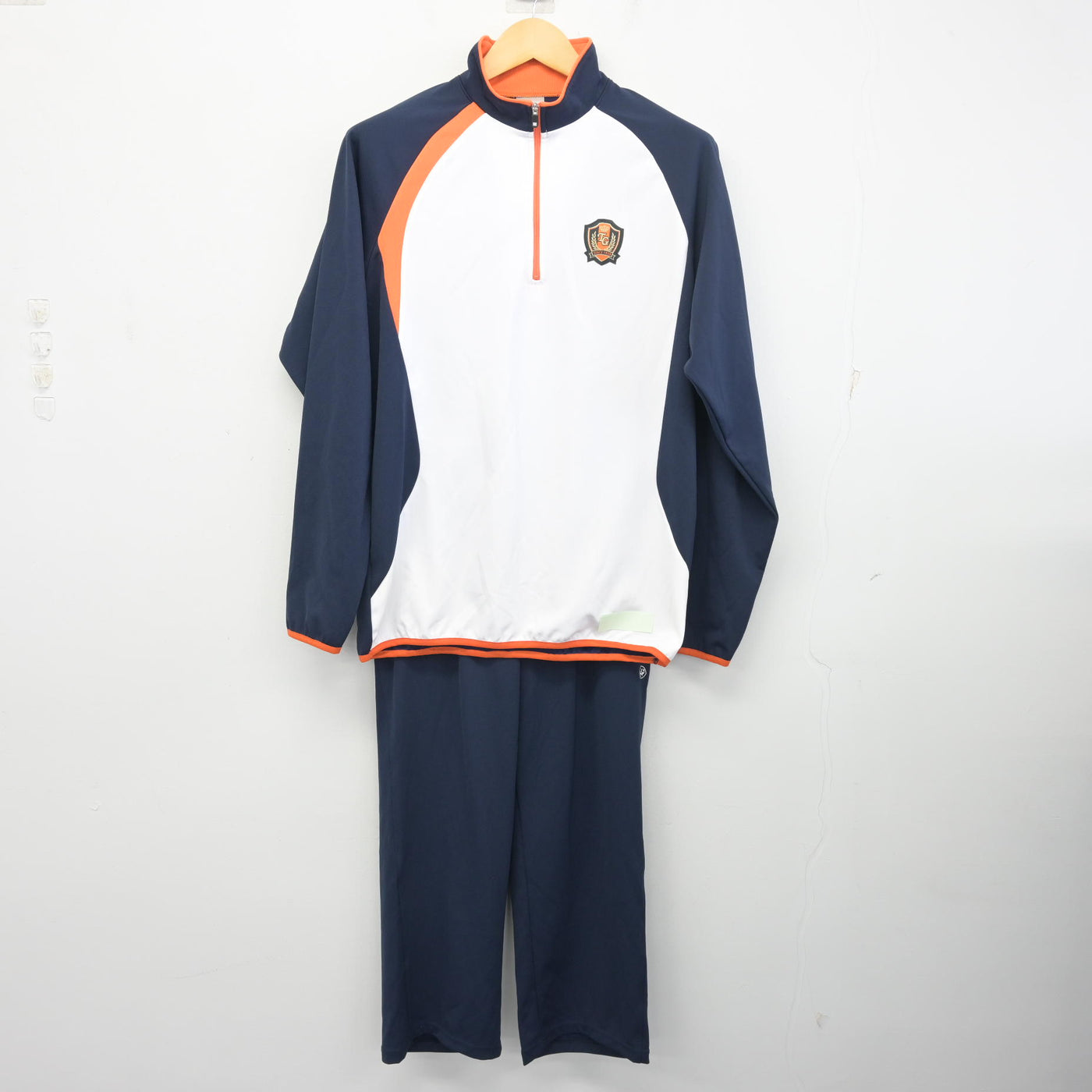 【中古】神奈川県 立花学園高等学校 女子制服 2点 (ジャージ 上・ジャージ 下) sf098451