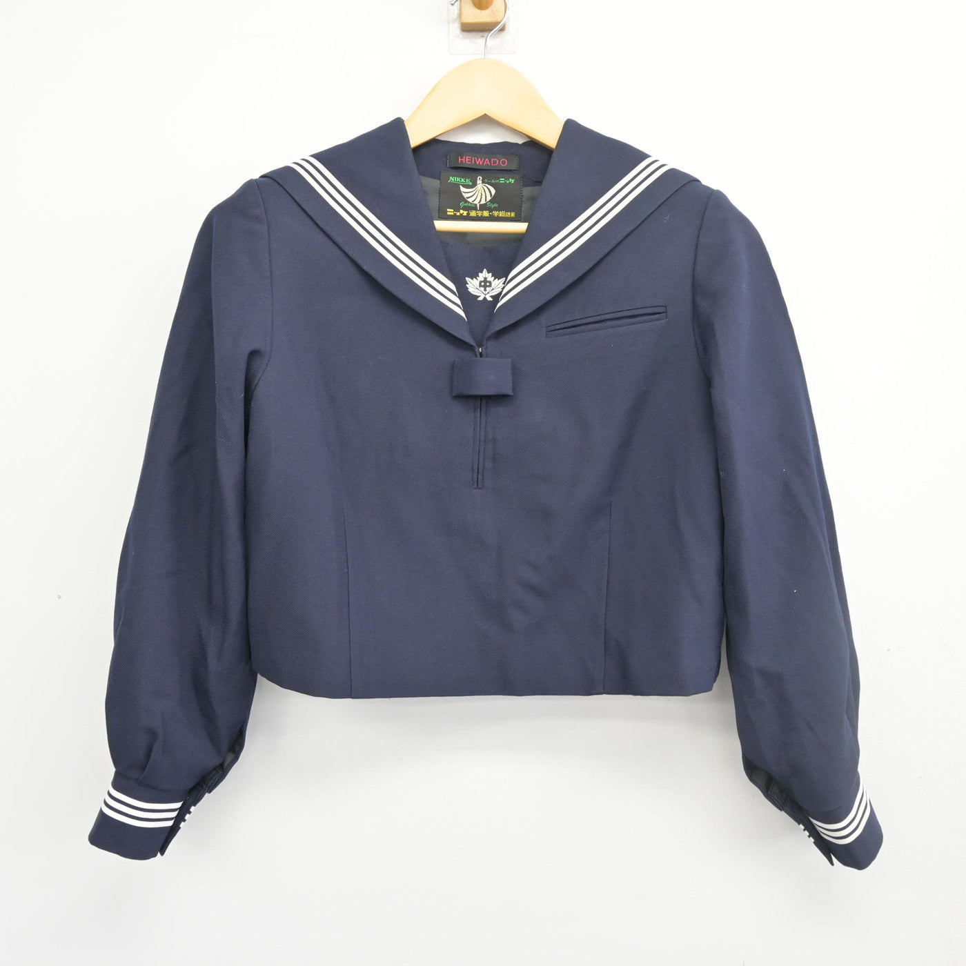 【中古】千葉県 柏第三中学校 女子制服 2点 (セーラー服・ジャンパースカート) sf098484