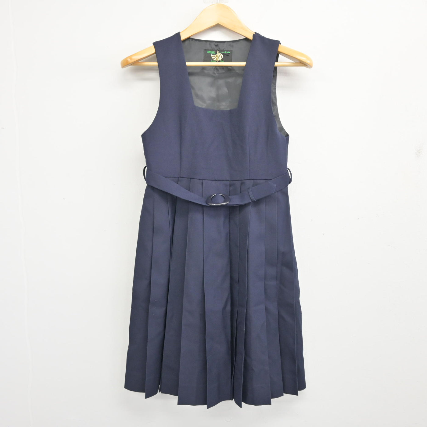 【中古】千葉県 柏第三中学校 女子制服 2点 (セーラー服・ジャンパースカート) sf098484