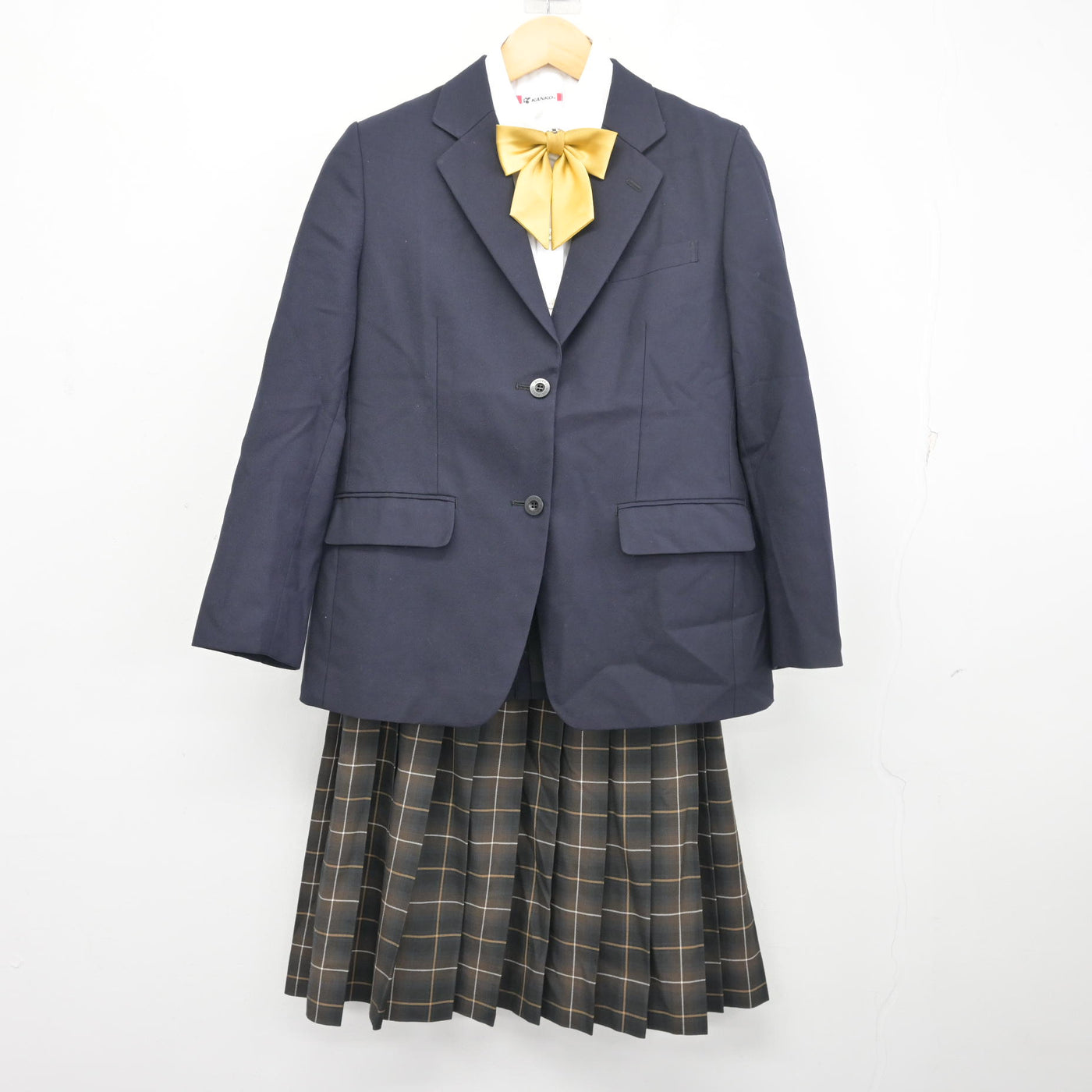 【中古】福岡県 九州産業大学付属九州高等学校 女子制服 4点 (ブレザー・シャツ・スカート) sf098530