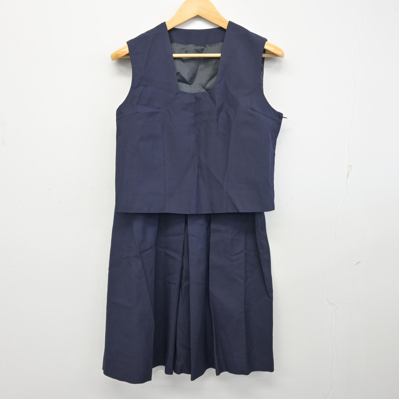 【中古】福島県 磐城桜が丘高等学校 女子制服 3点 (ブレザー・ベスト・スカート) sf098547