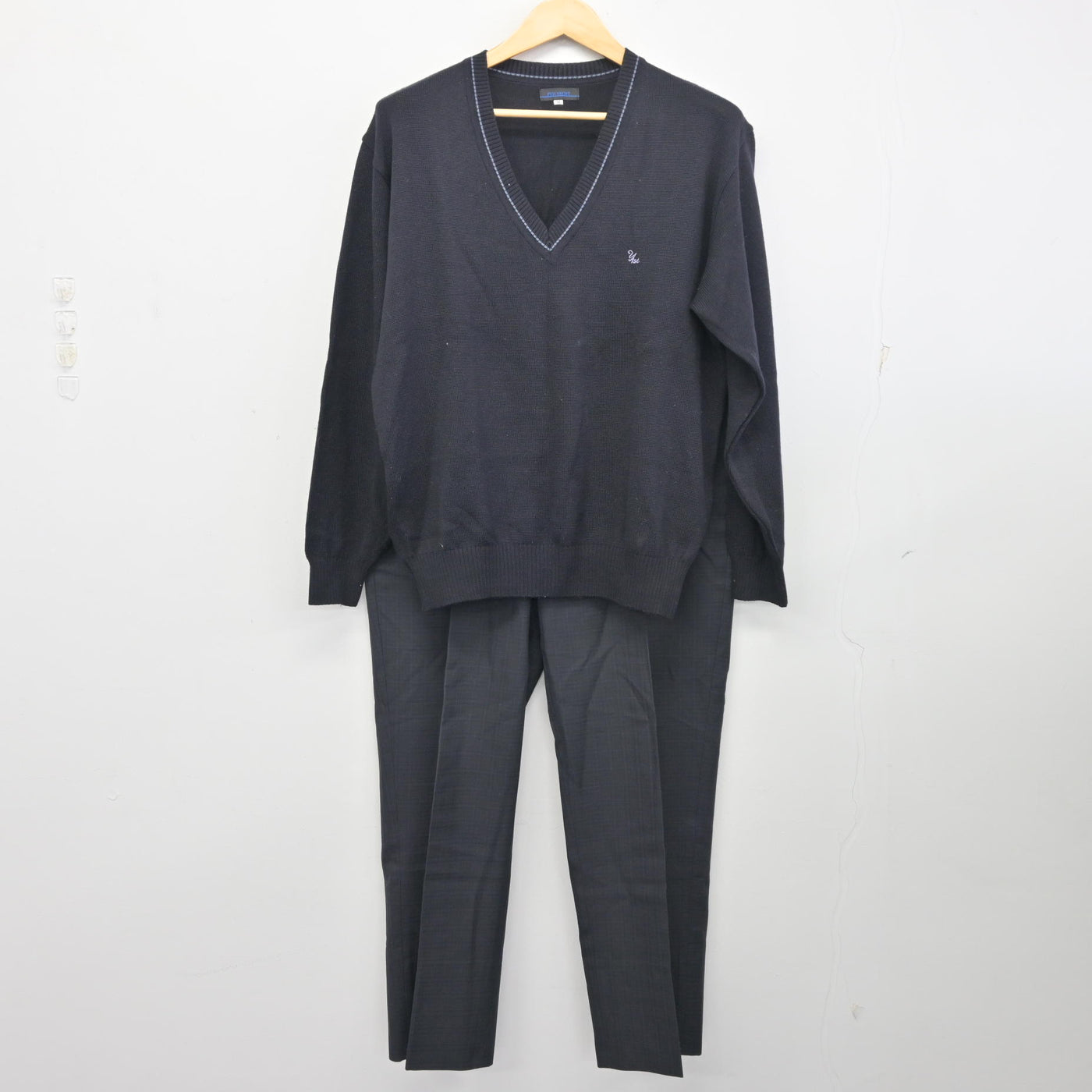 【中古】茨城県 結城第一高等学校 男子制服 3点 (ブレザー・ニット・ズボン) sf098553