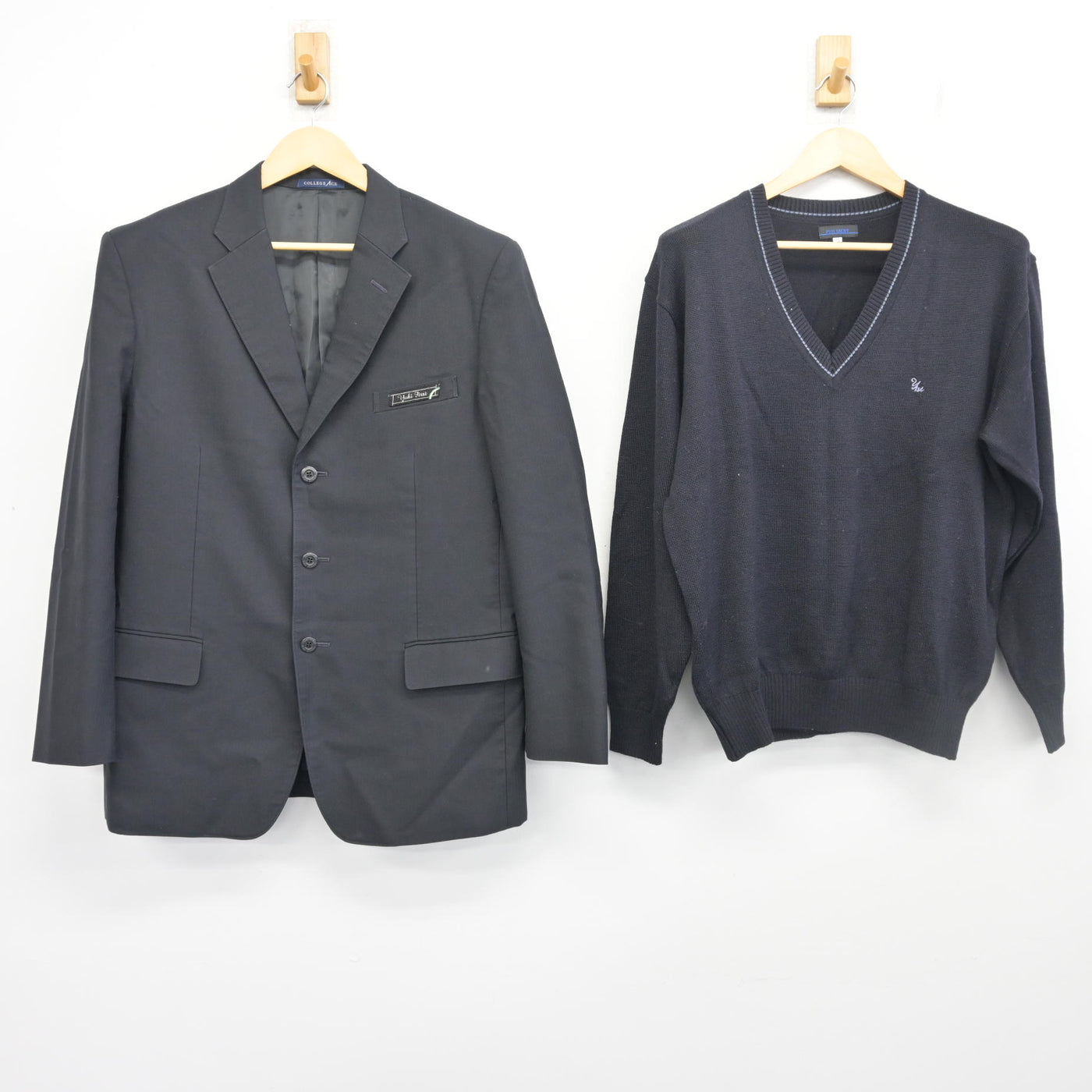 【中古】茨城県 結城第一高等学校 男子制服 3点 (ブレザー・ニット・ズボン) sf098553