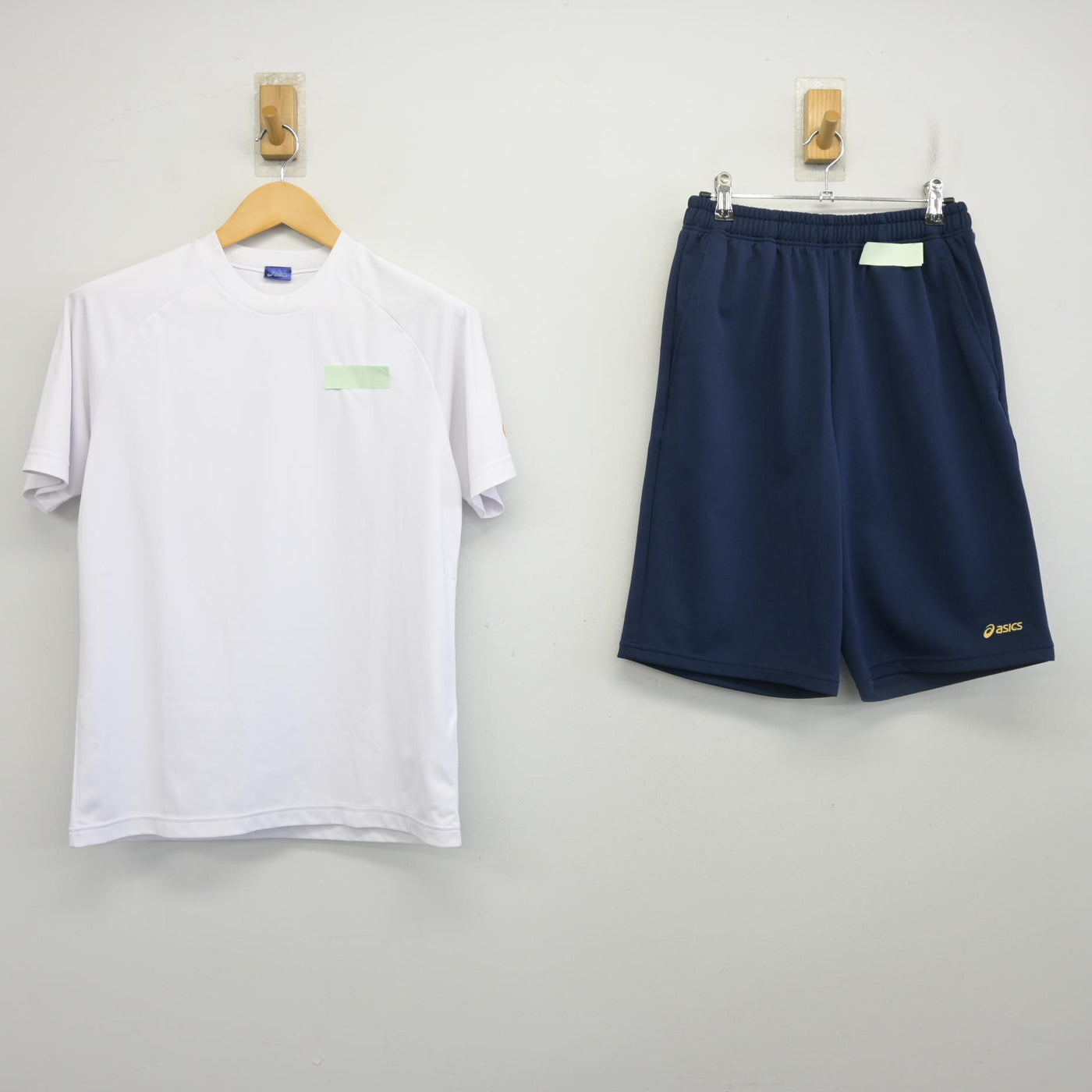 【中古】兵庫県 尼崎稲園高等学校 女子制服 2点 (体操服 上・体操服 下) sf098559