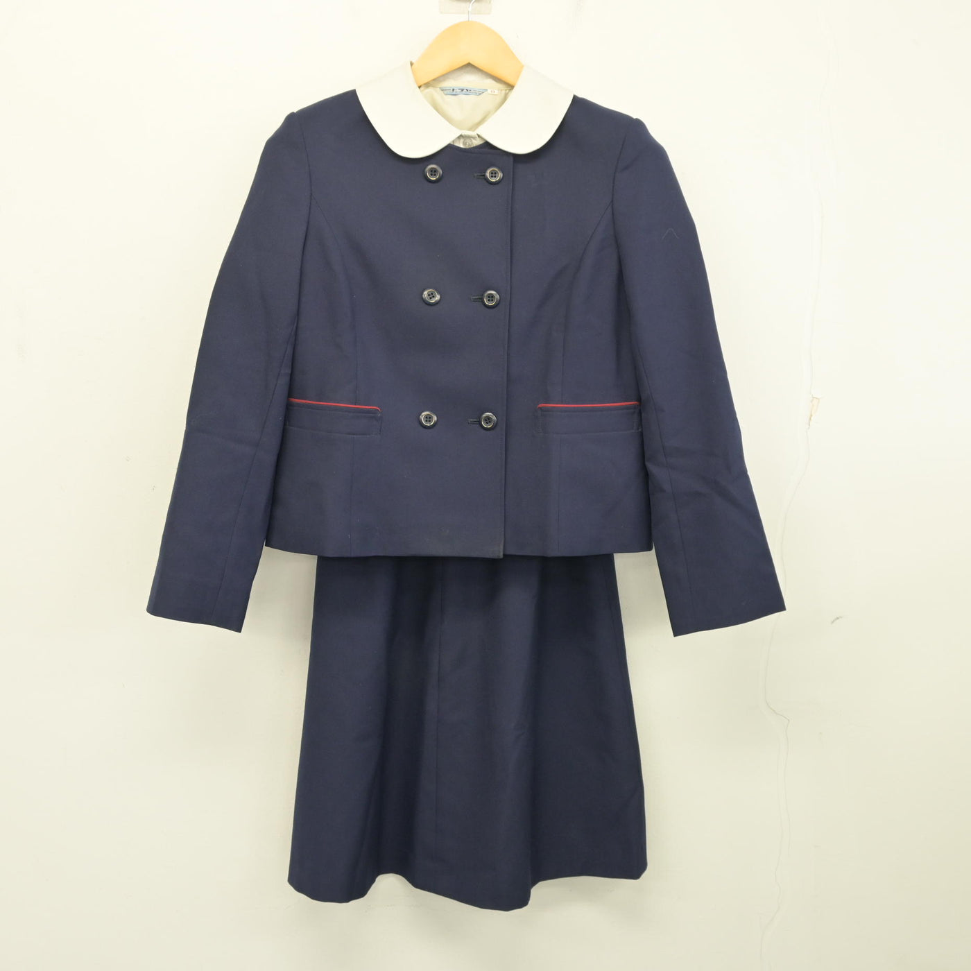 【中古】滋賀県 彦根東高等学校 女子制服 3点 (ブレザー・シャツ・スカート) sf098601