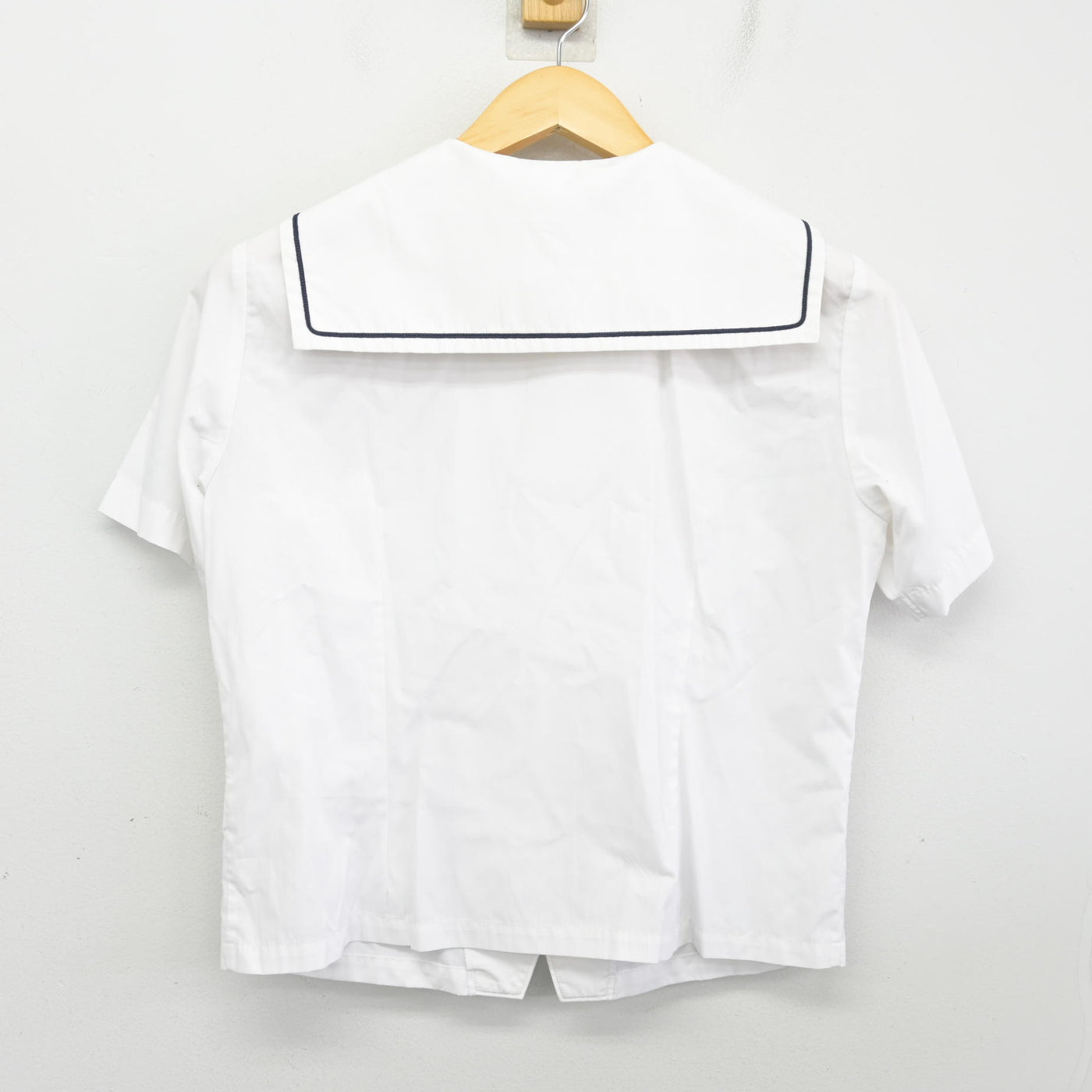 【中古】埼玉県 川口市立高等学校 女子制服 2点 (セーラー服・スカート) sf098610
