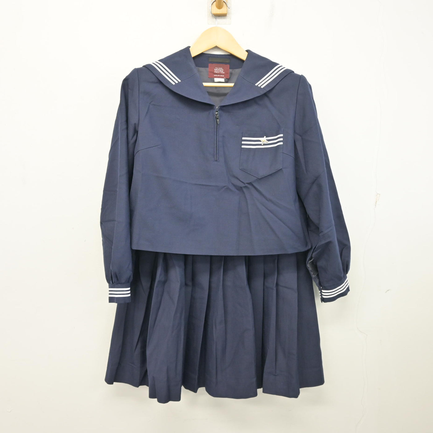 【中古】茨城県 鉾田第二高等学校 女子制服 2点 (セーラー服・スカート) sf098644