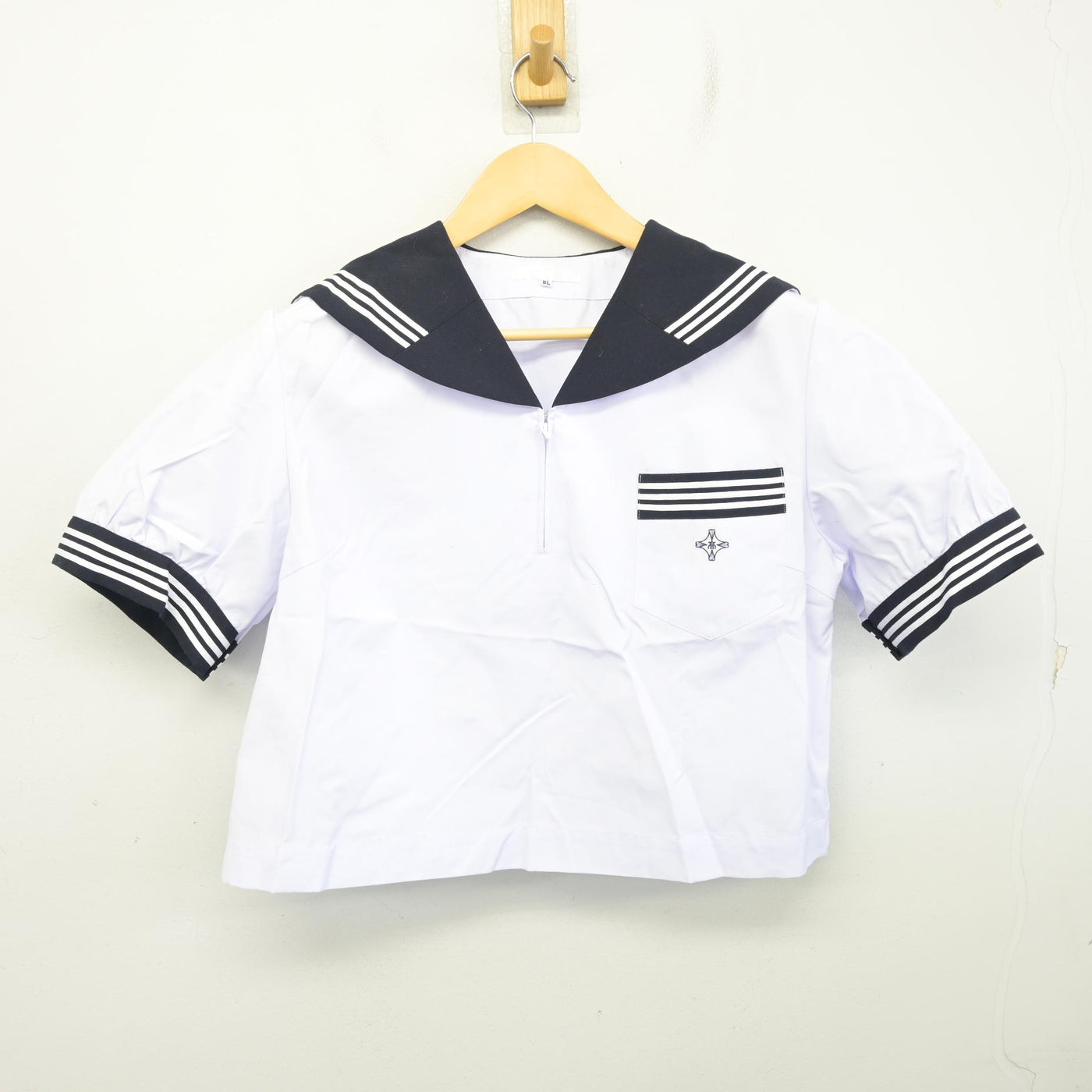 【中古】茨城県 鉾田第二高等学校 女子制服 2点 (セーラー服・スカート) sf098645